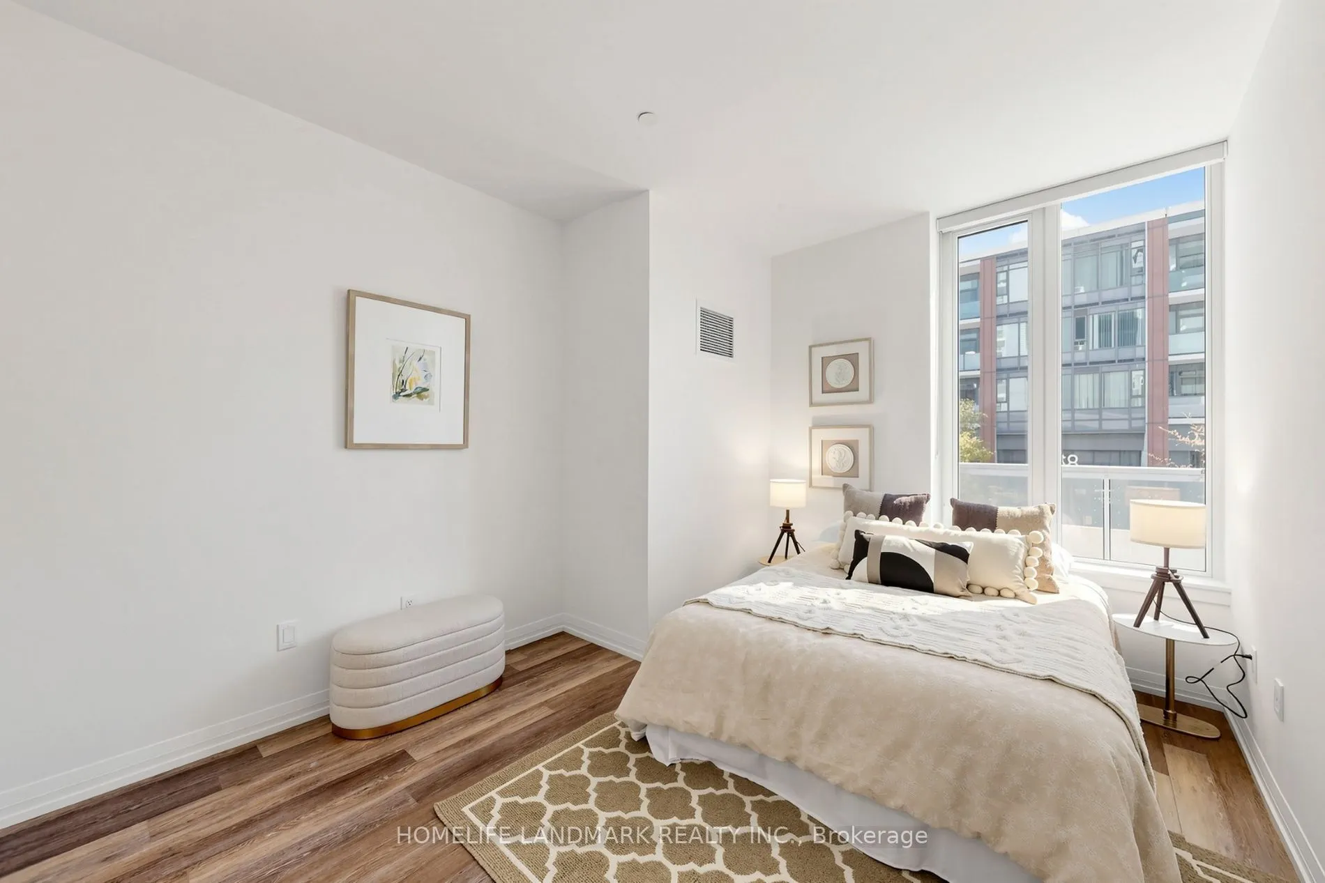 75 Canterbury Place #207