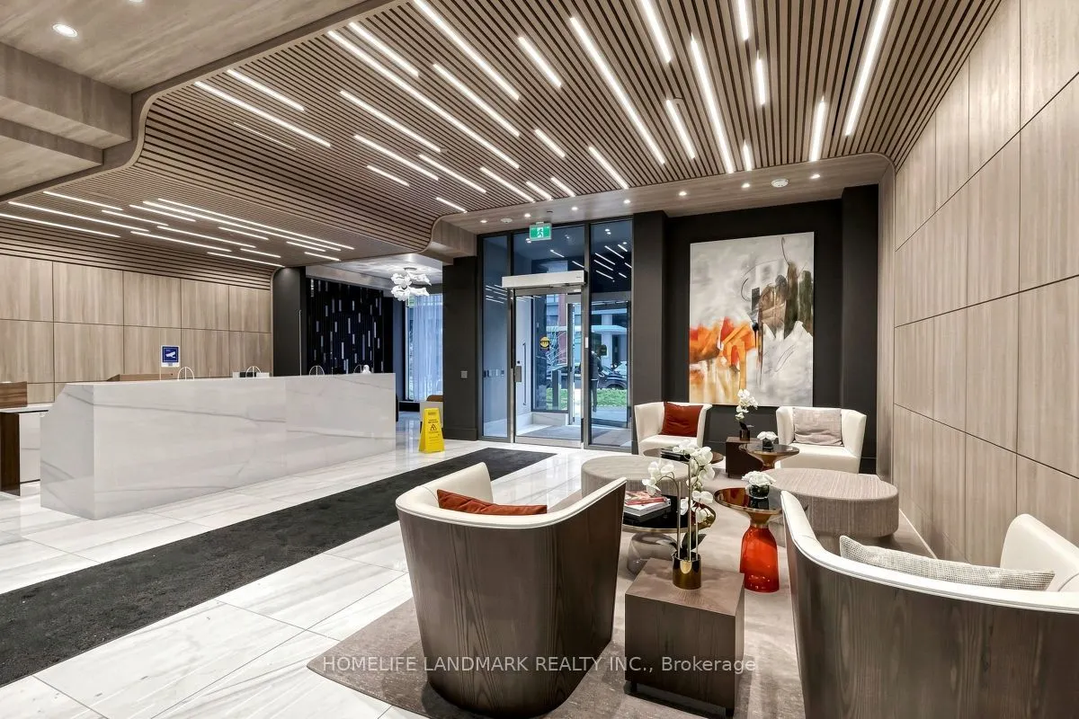 75 Canterbury Place #207