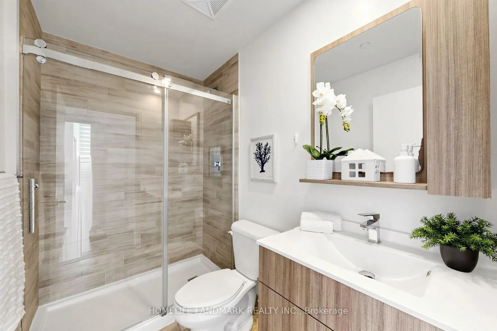 75 Canterbury Place #207