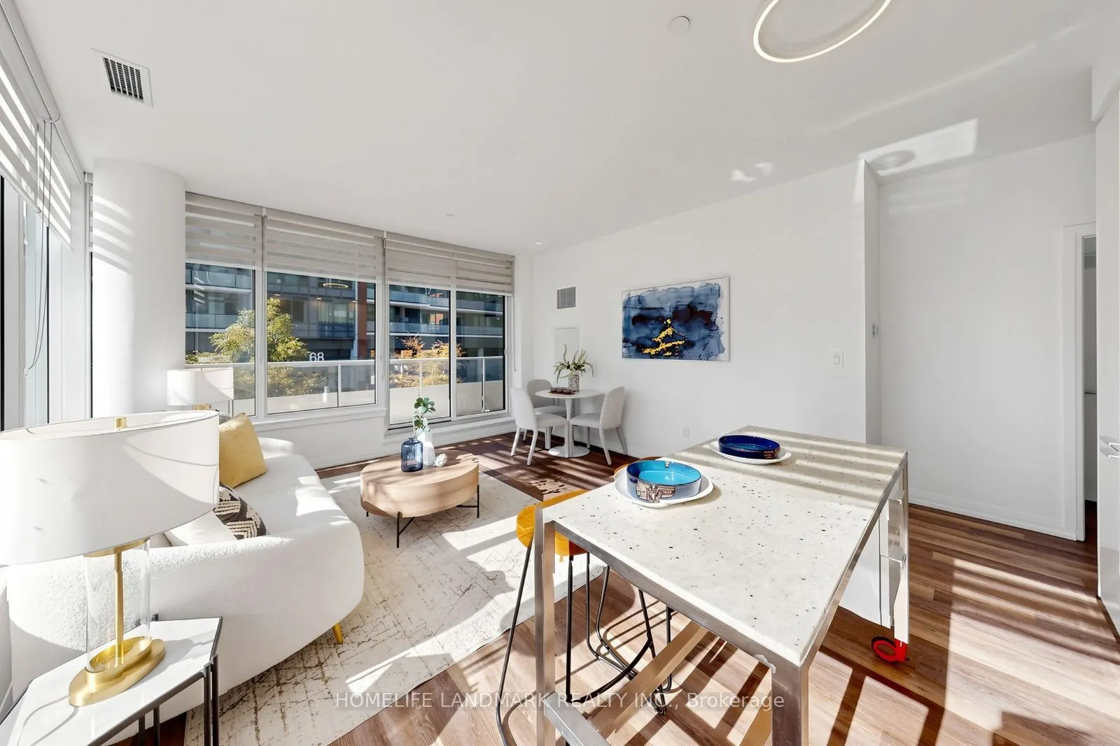 75 Canterbury Place #207