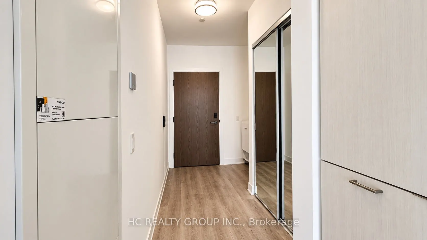 30 Inn On The Park Drive #2202