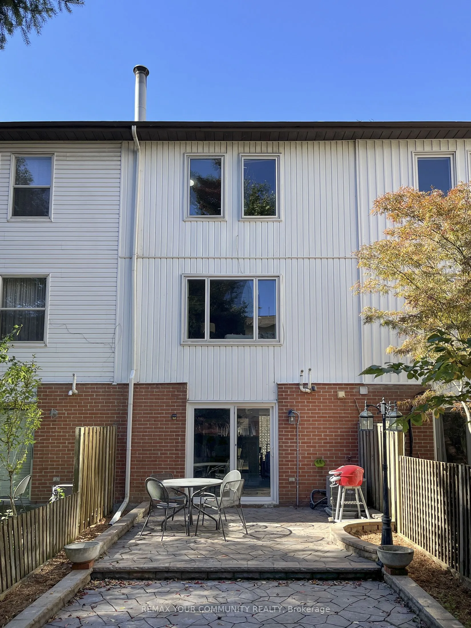 17 Portneuf Court