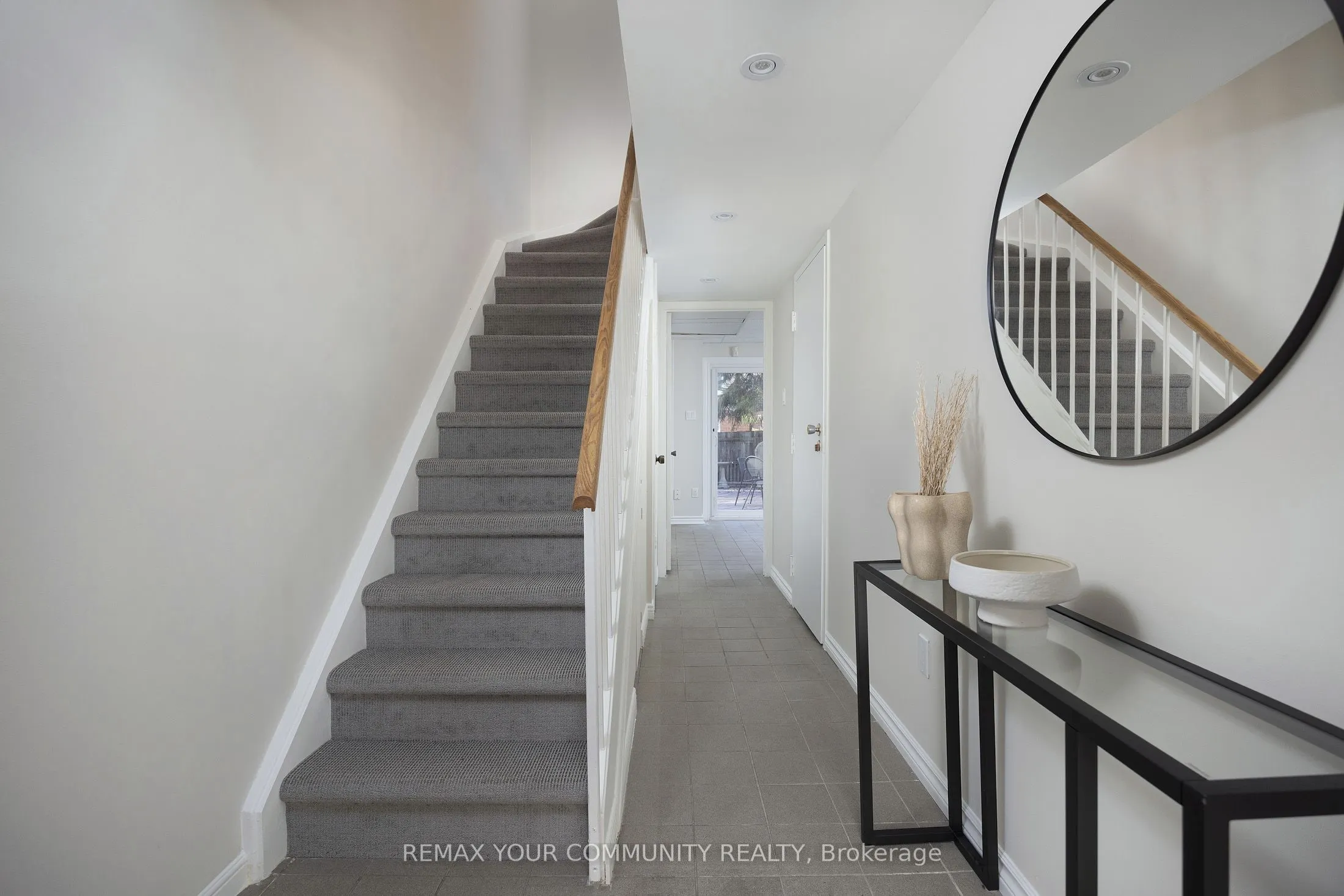 17 Portneuf Court