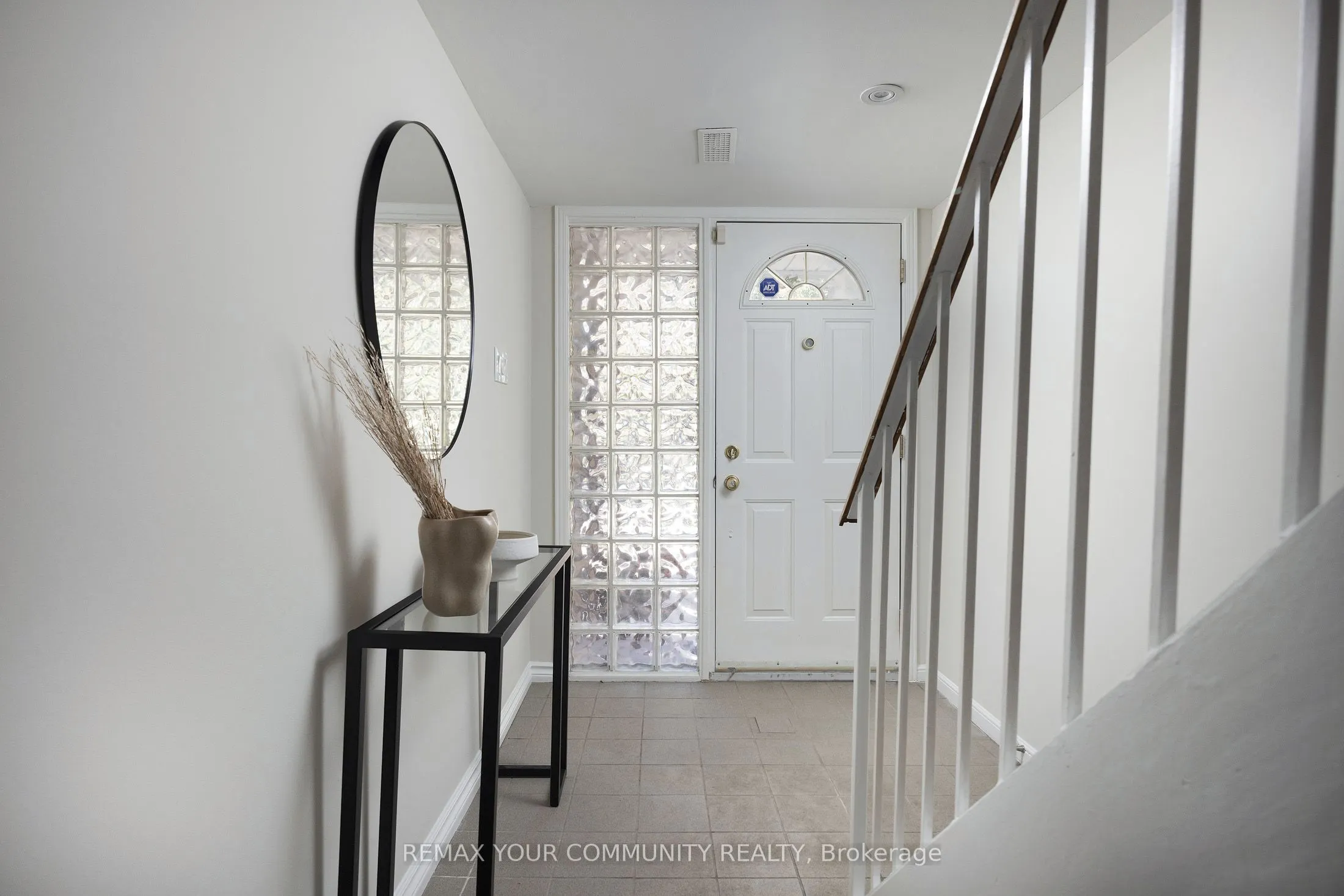 17 Portneuf Court