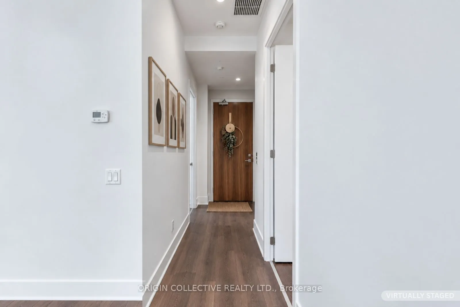 111 St Clair Avenue W #405