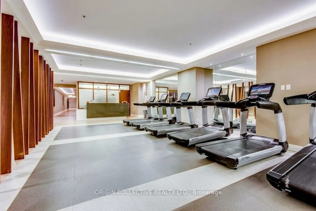 111 St Clair Avenue W #405