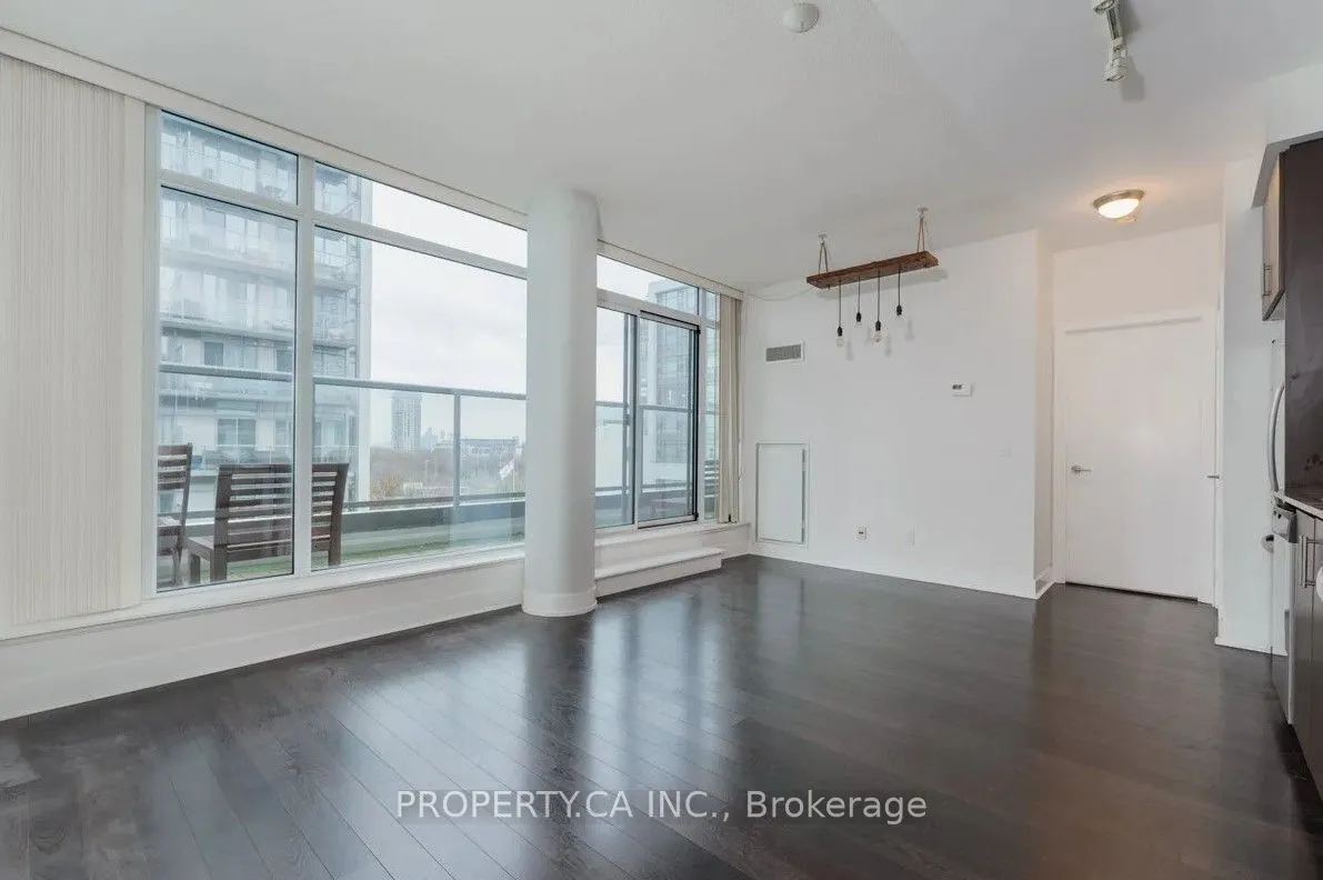 90 Stadium Road #902