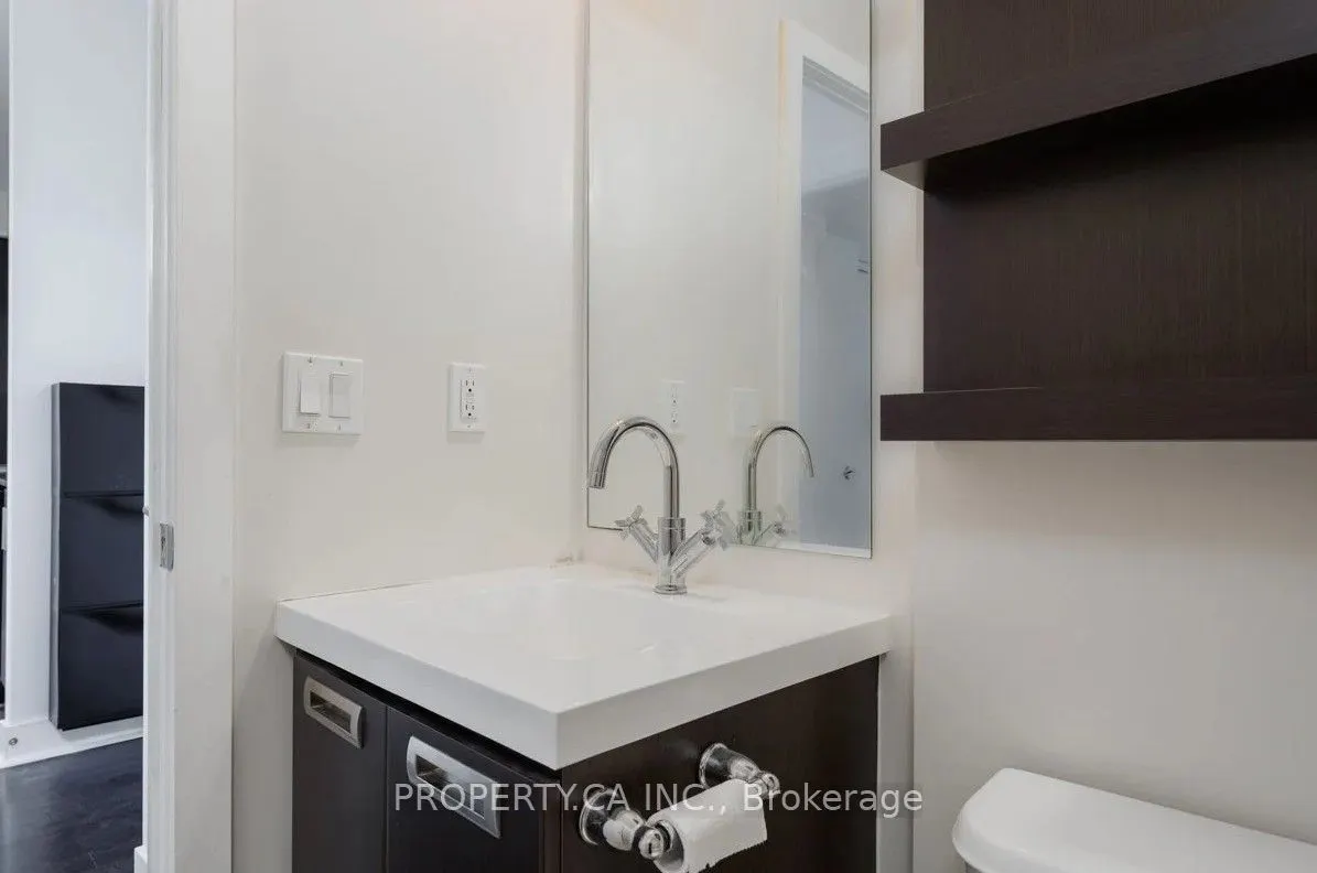 90 Stadium Road #902