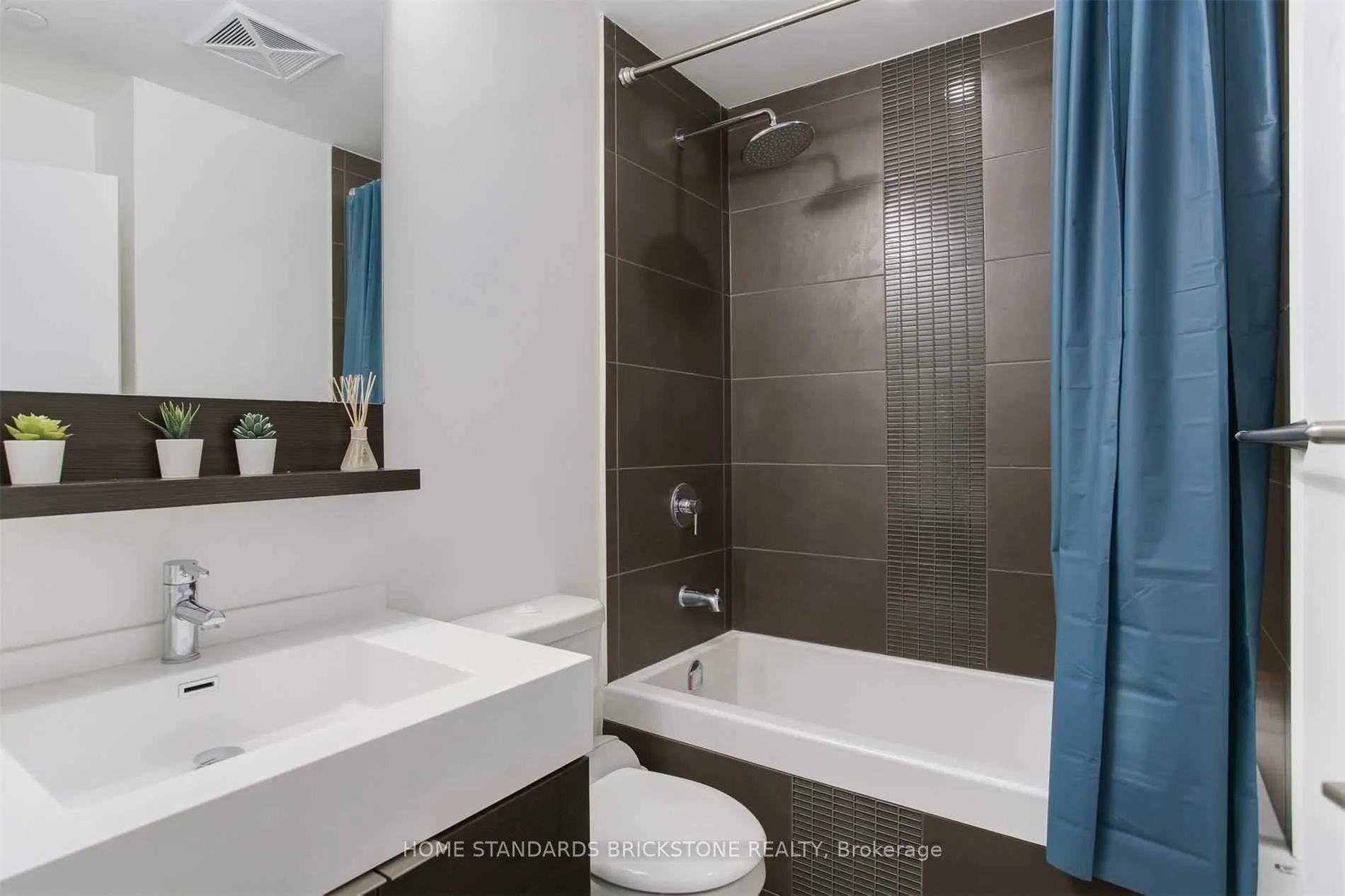 28 Avondale Avenue #1101