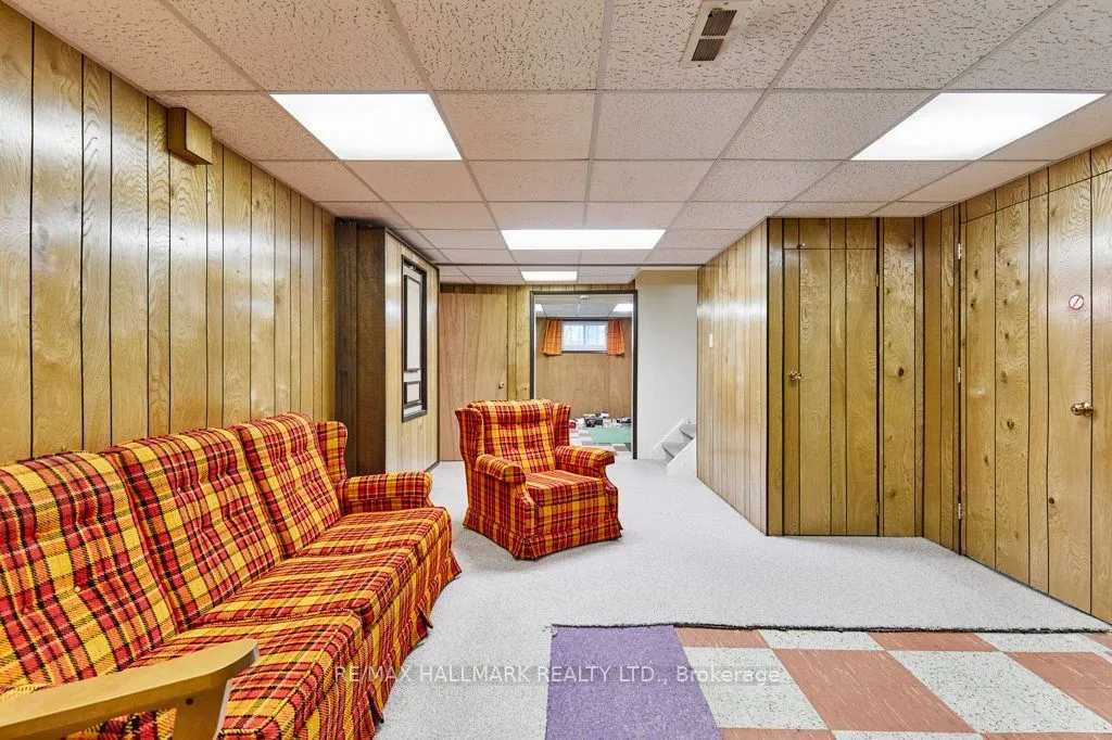 11 Feldbar Court