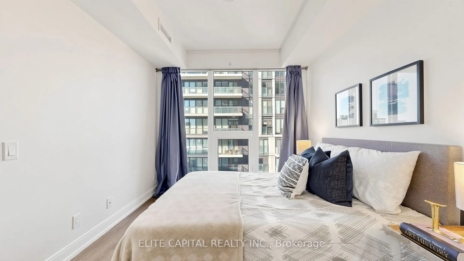 181 Dundas Street E #4612