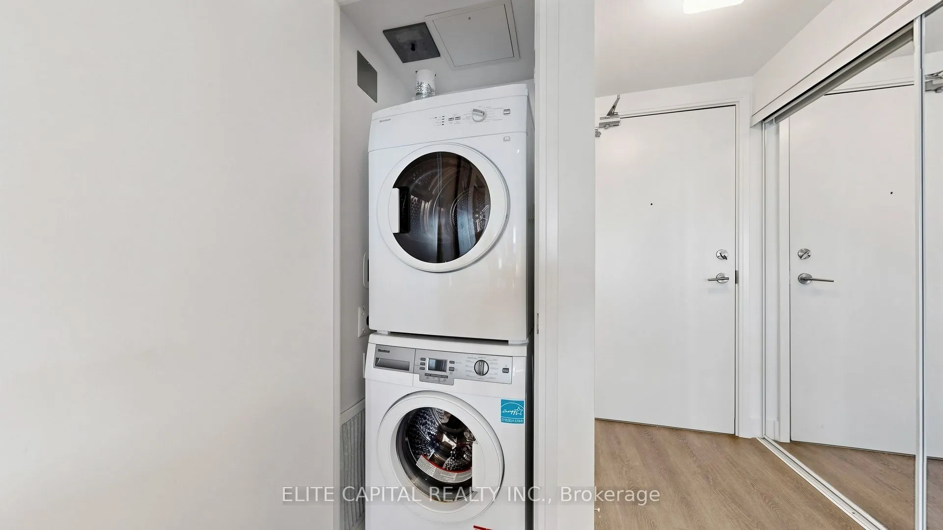 181 Dundas Street E #4612