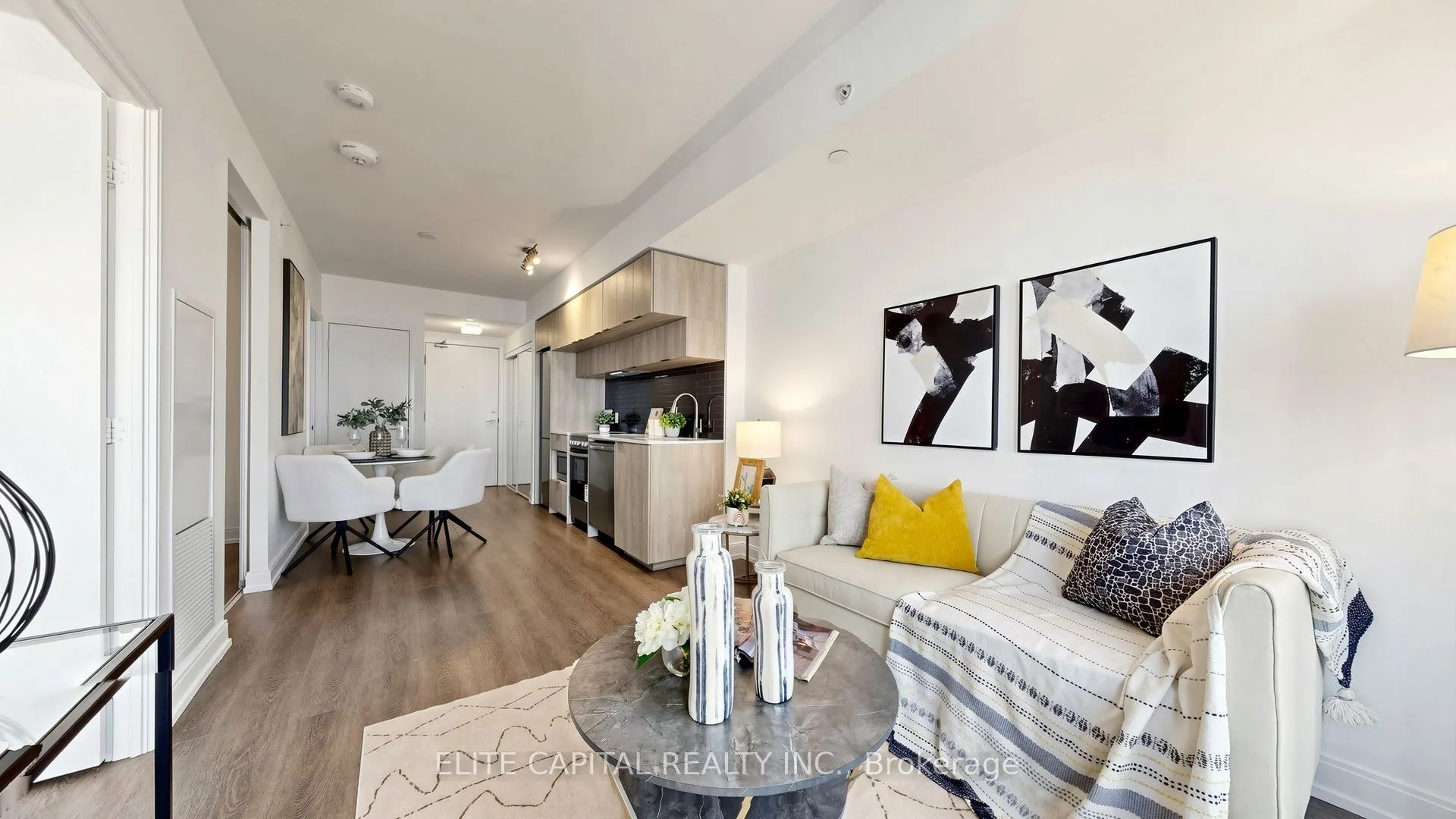 181 Dundas Street E #4612