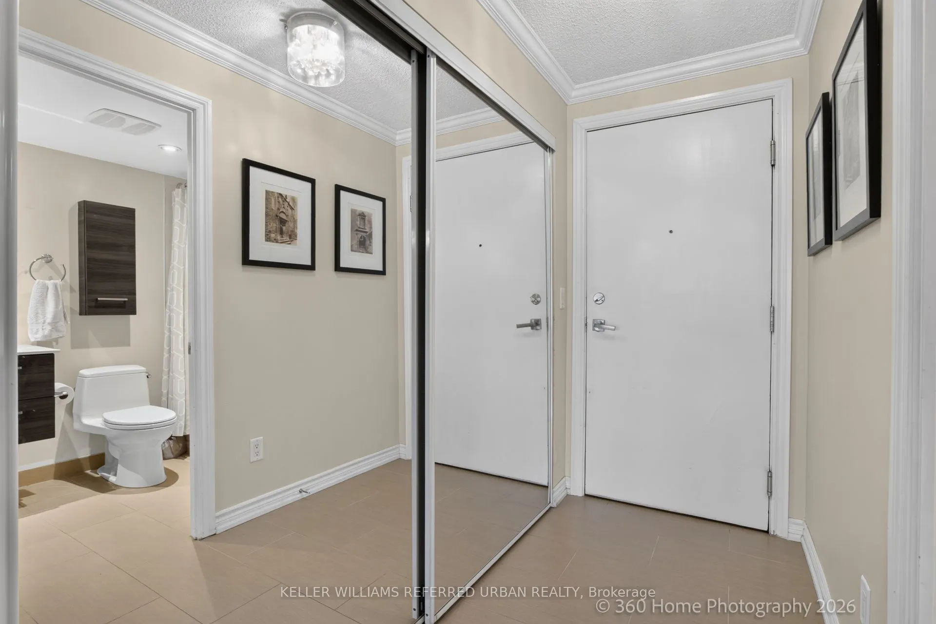 250 Wellington Street W #339