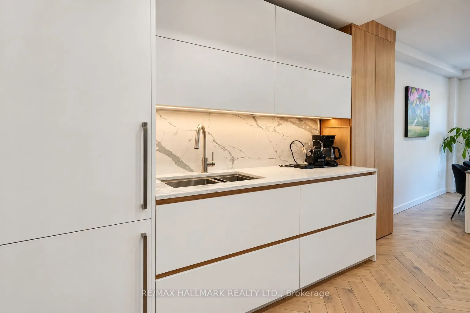 222 Finch Avenue W #217