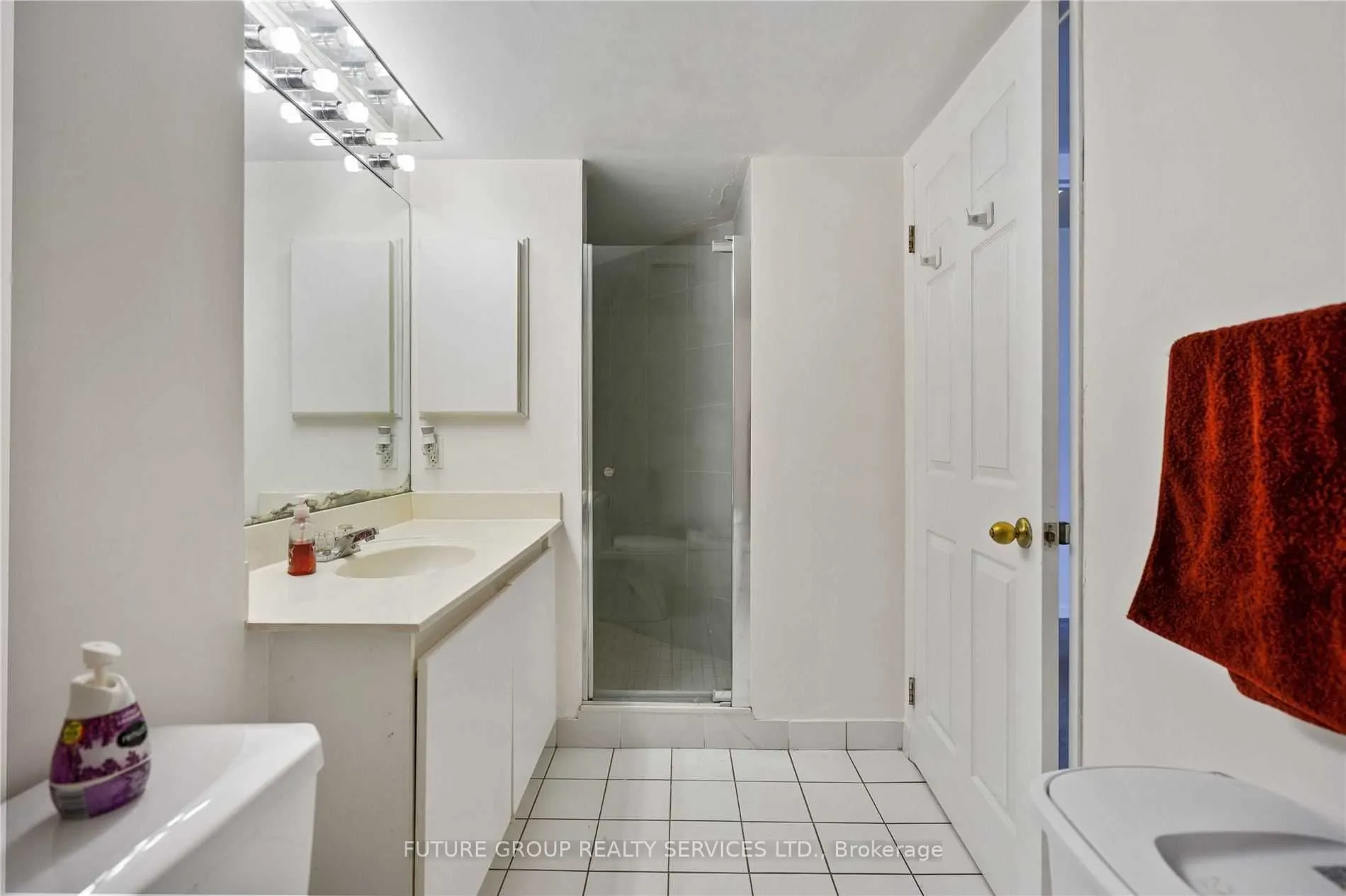 24 Wellesley Street W #2213