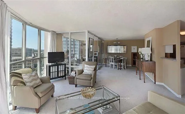 24 Wellesley Street W #2213