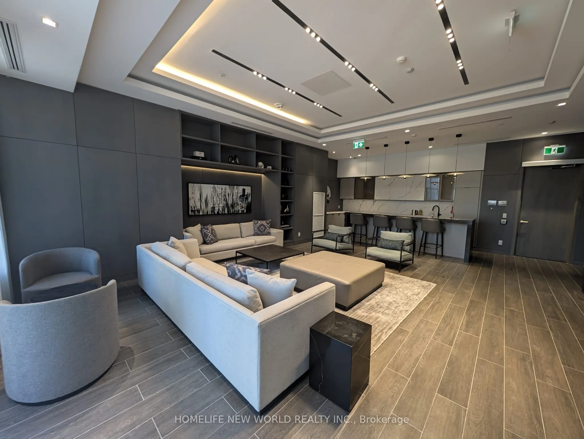 188 Fairview Mall Drive #201