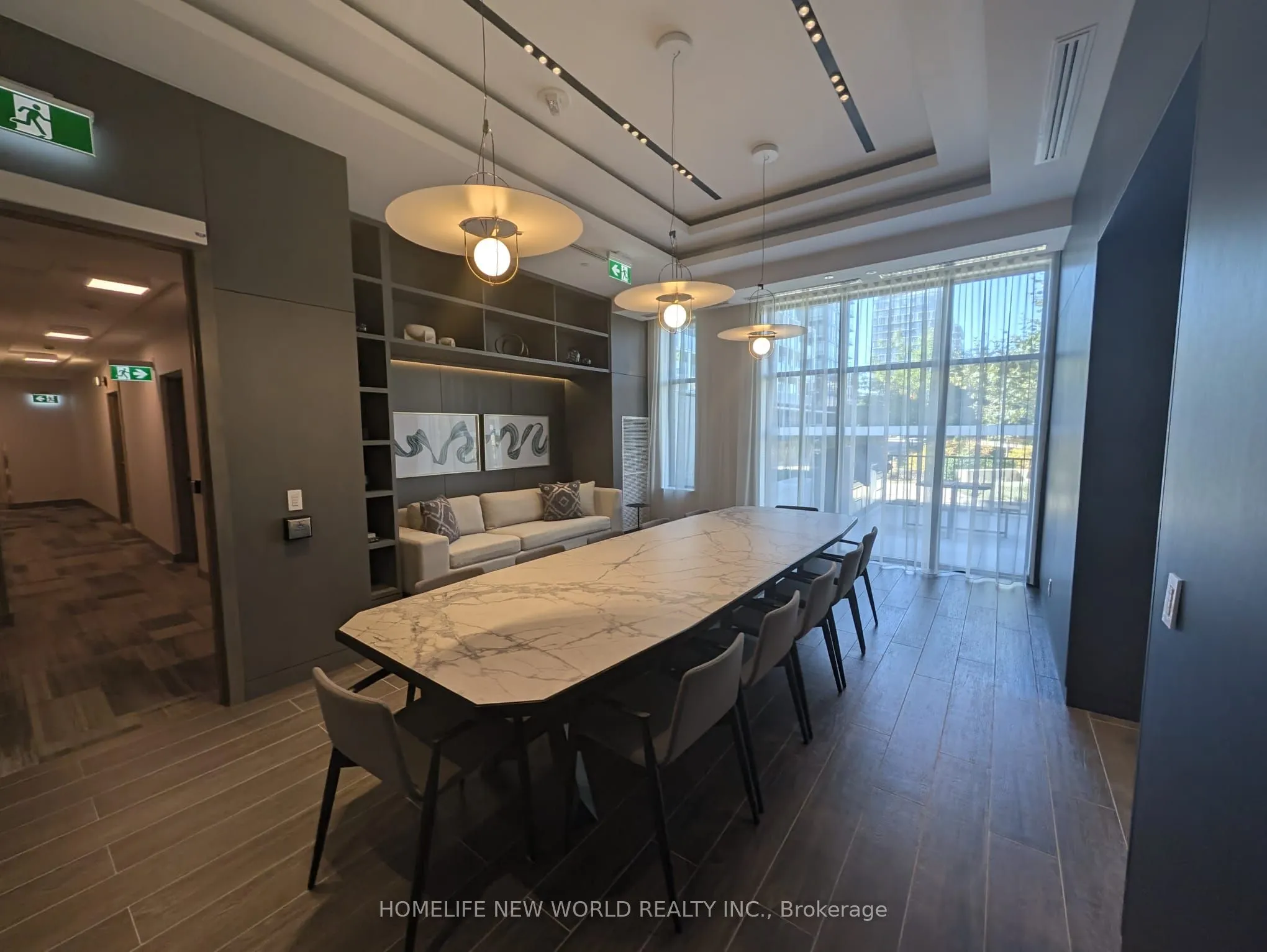 188 Fairview Mall Drive #201