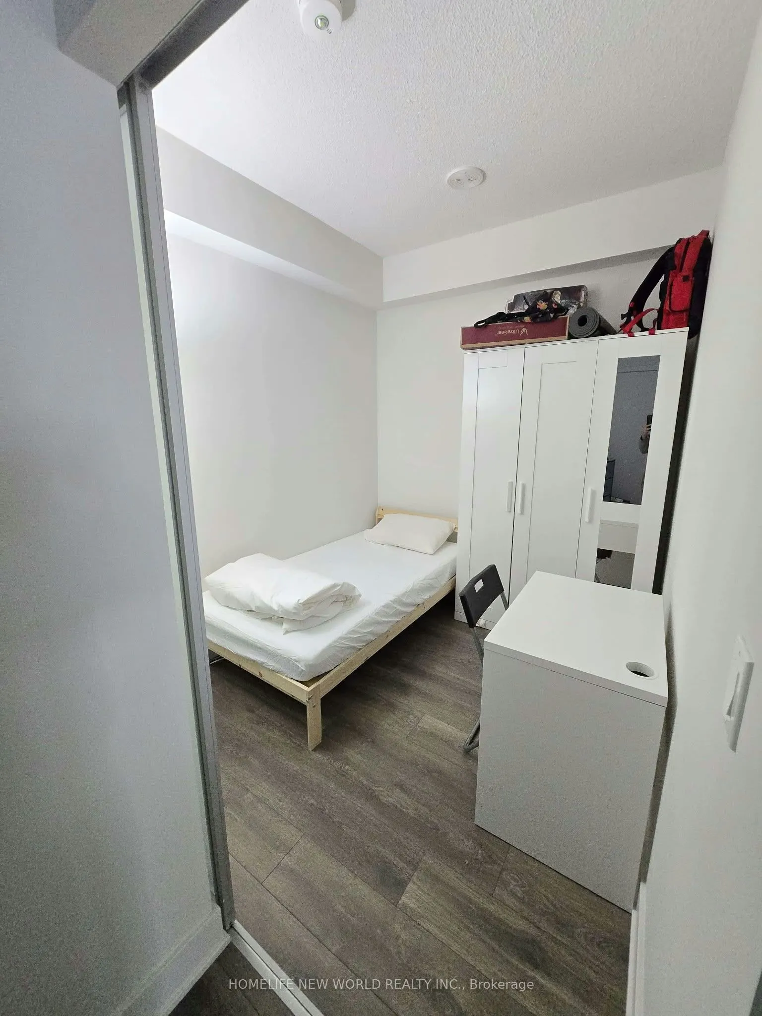 188 Fairview Mall Drive #201
