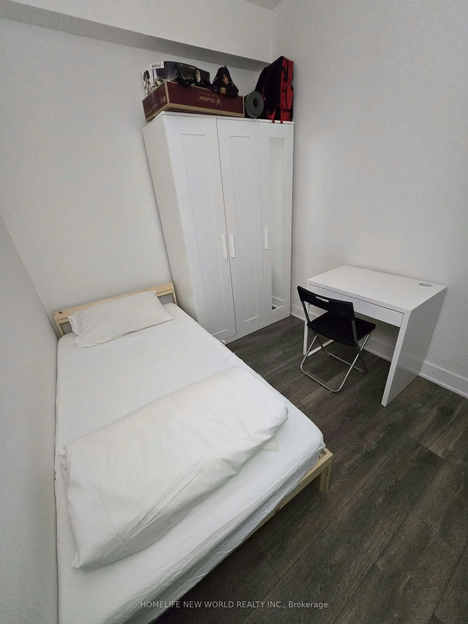 188 Fairview Mall Drive #201