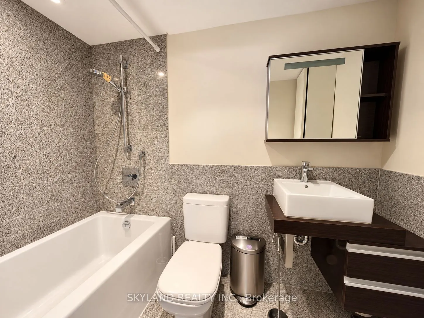 676 Sheppard Avenue E #415
