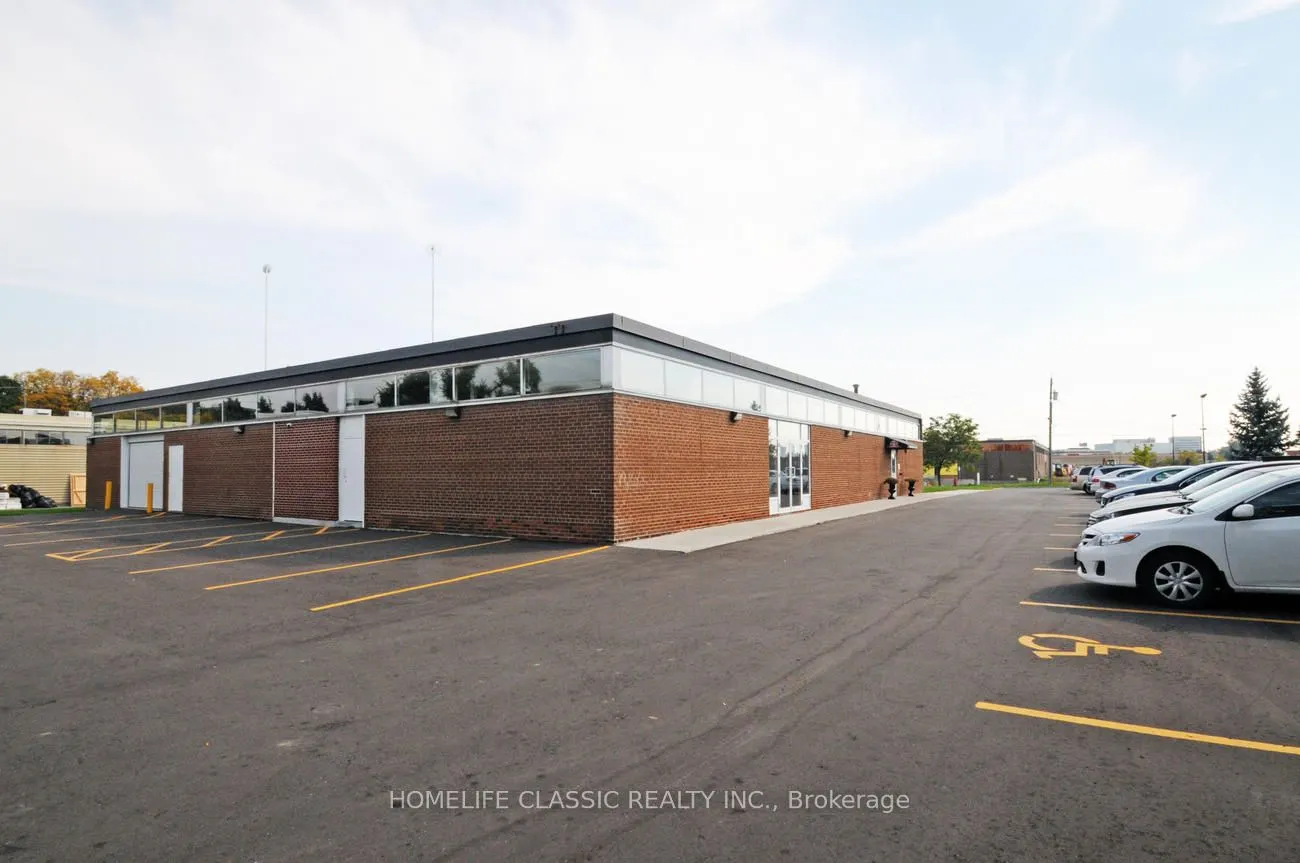 64 Prince Andrew Place #2