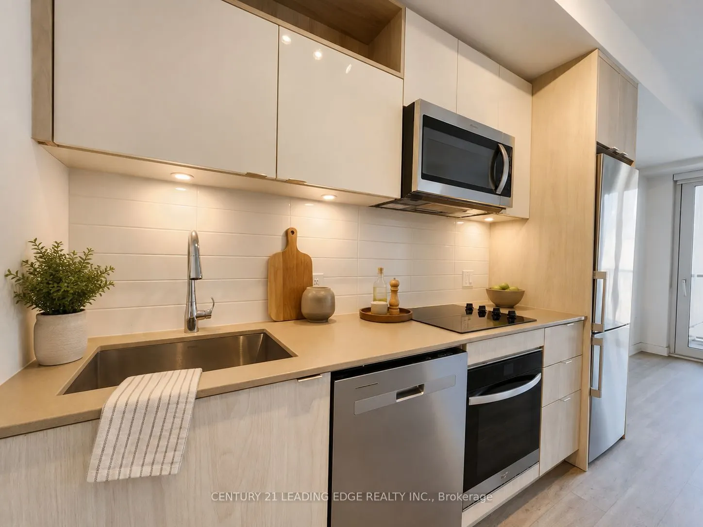 135 Lower Sherbourne Street #565