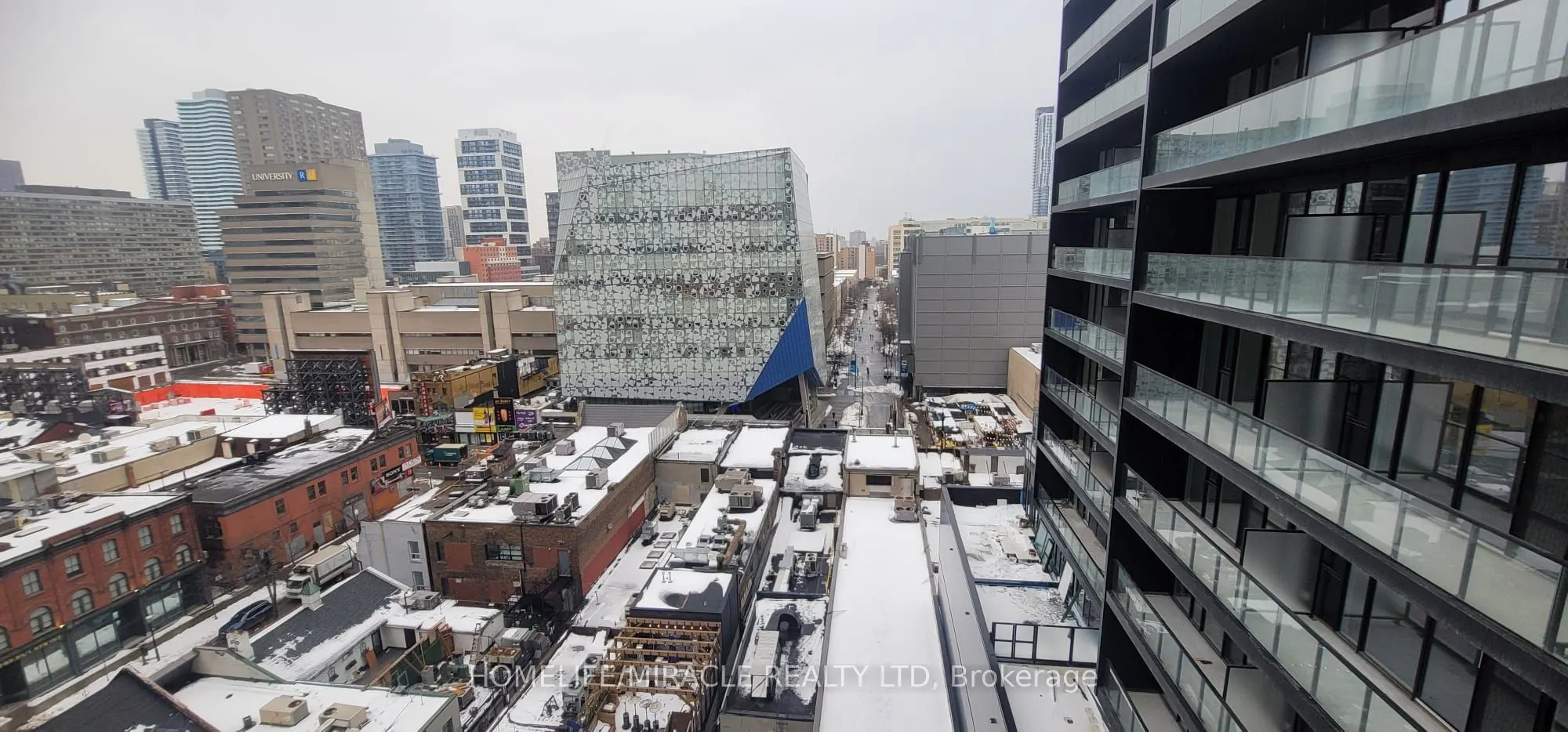 20 Edward Street #918