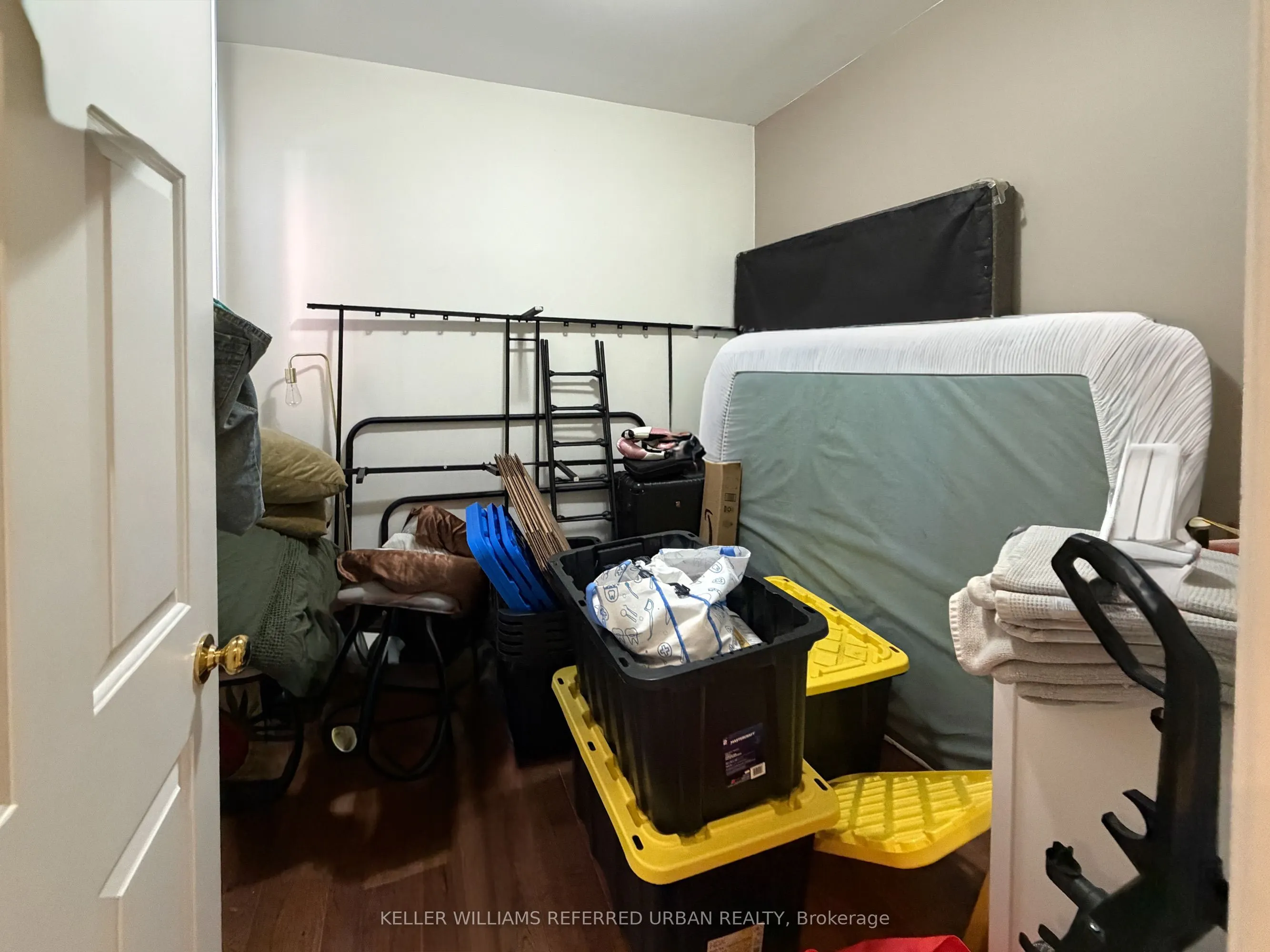 429 Ossington Avenue #Main
