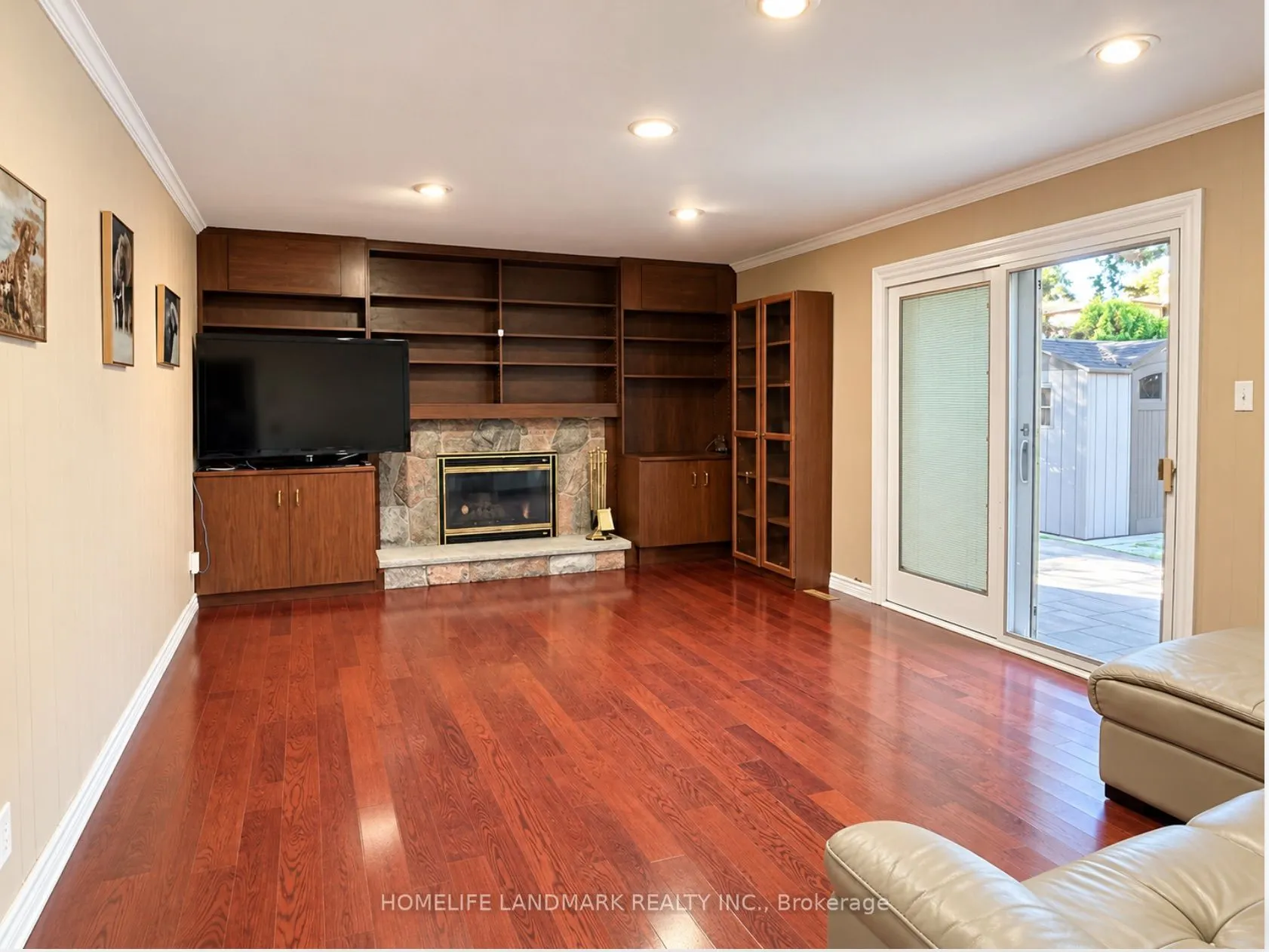 94 Ames Circle