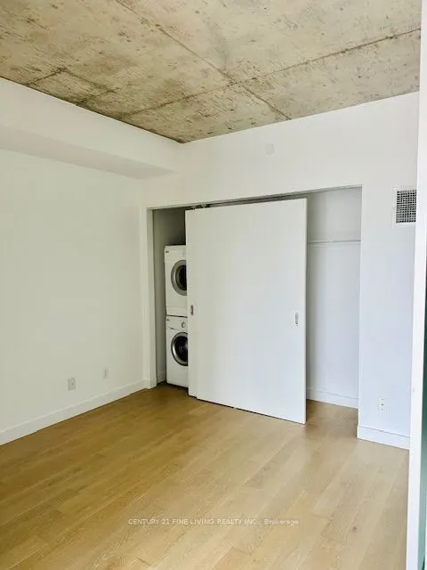 111 Bathurst Street #1203