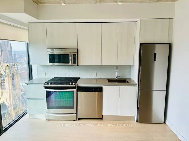 111 Bathurst Street #1203