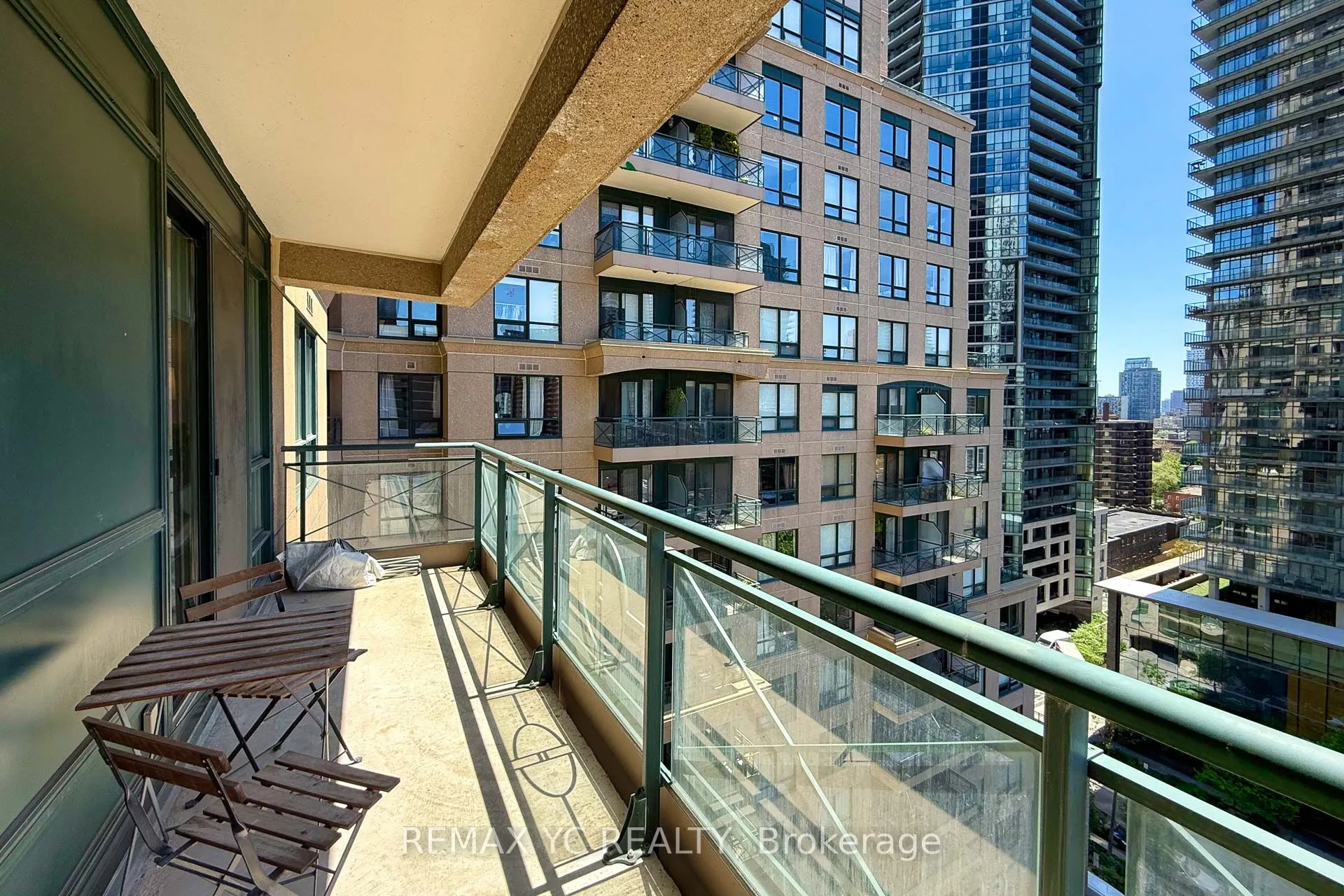 35 Hayden Street #1204