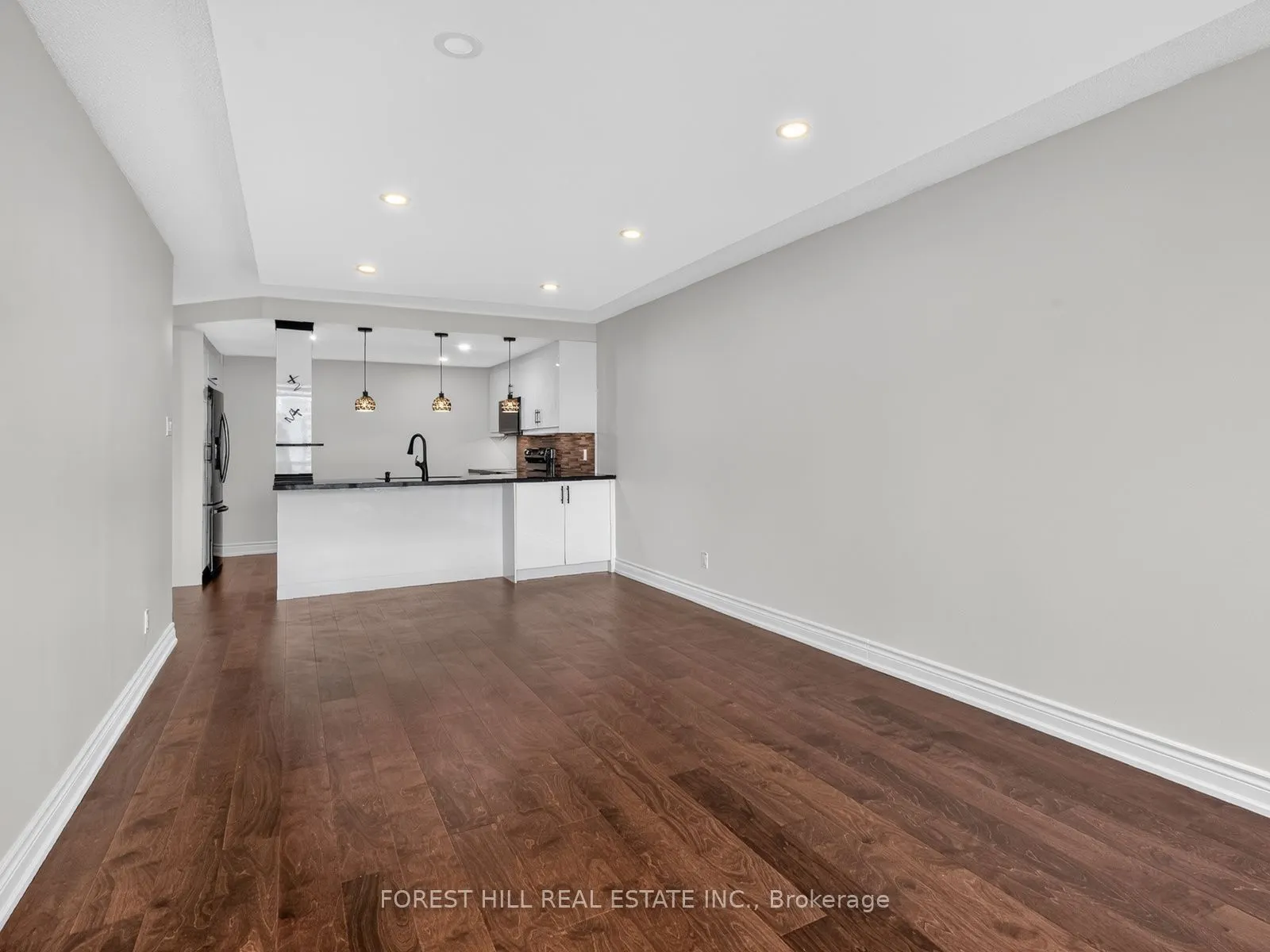 1101 Steeles Avenue W #907