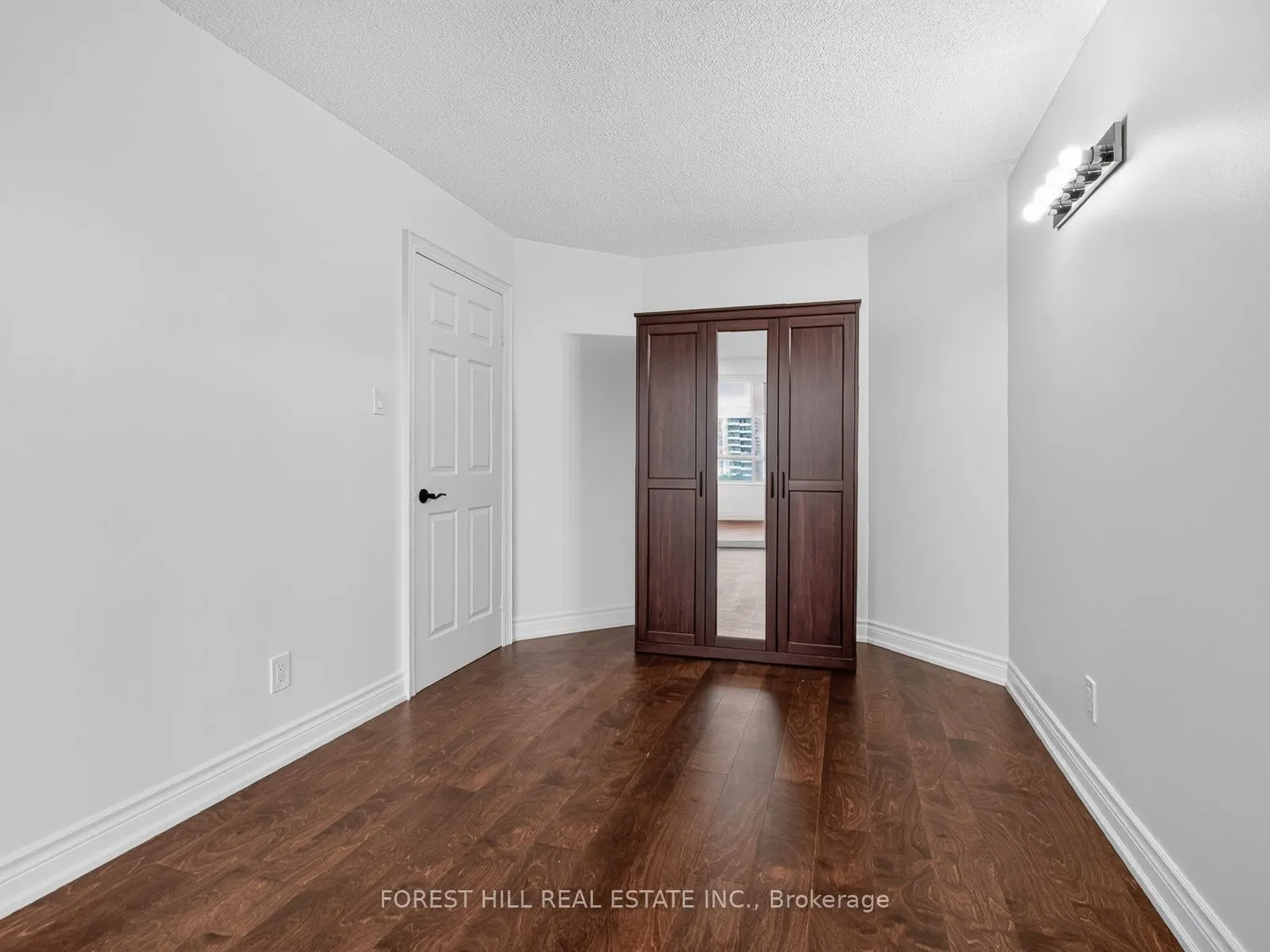 1101 Steeles Avenue W #907