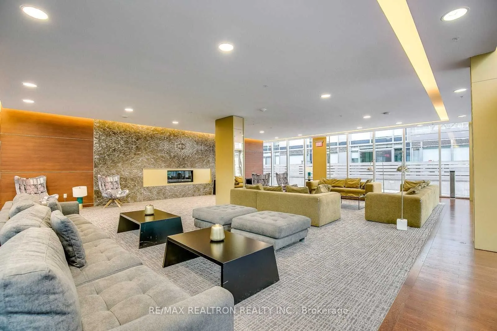 455 Front Street E #N1008