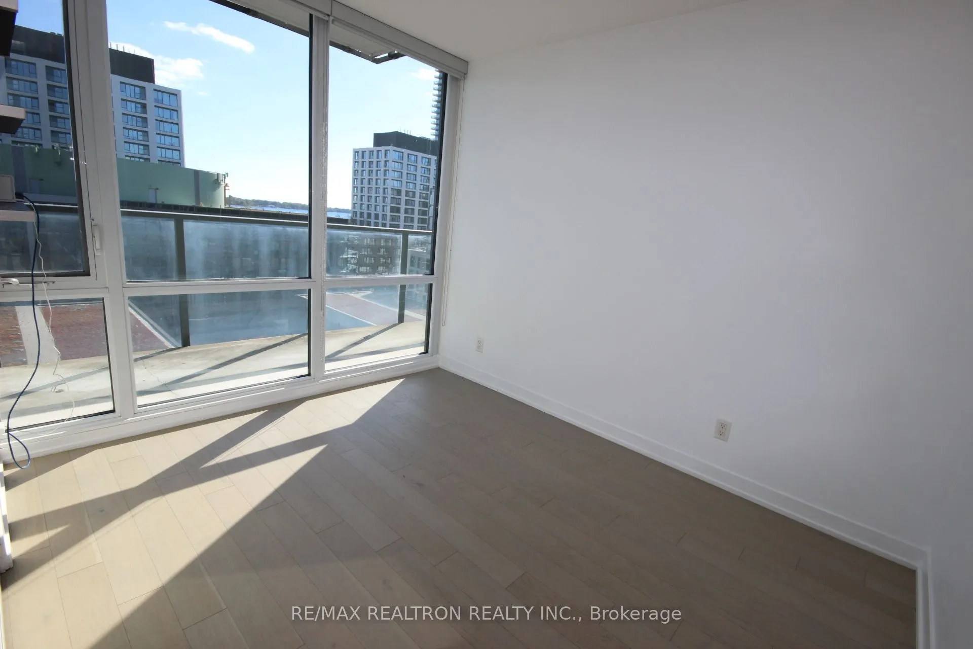 455 Front Street E #N1008