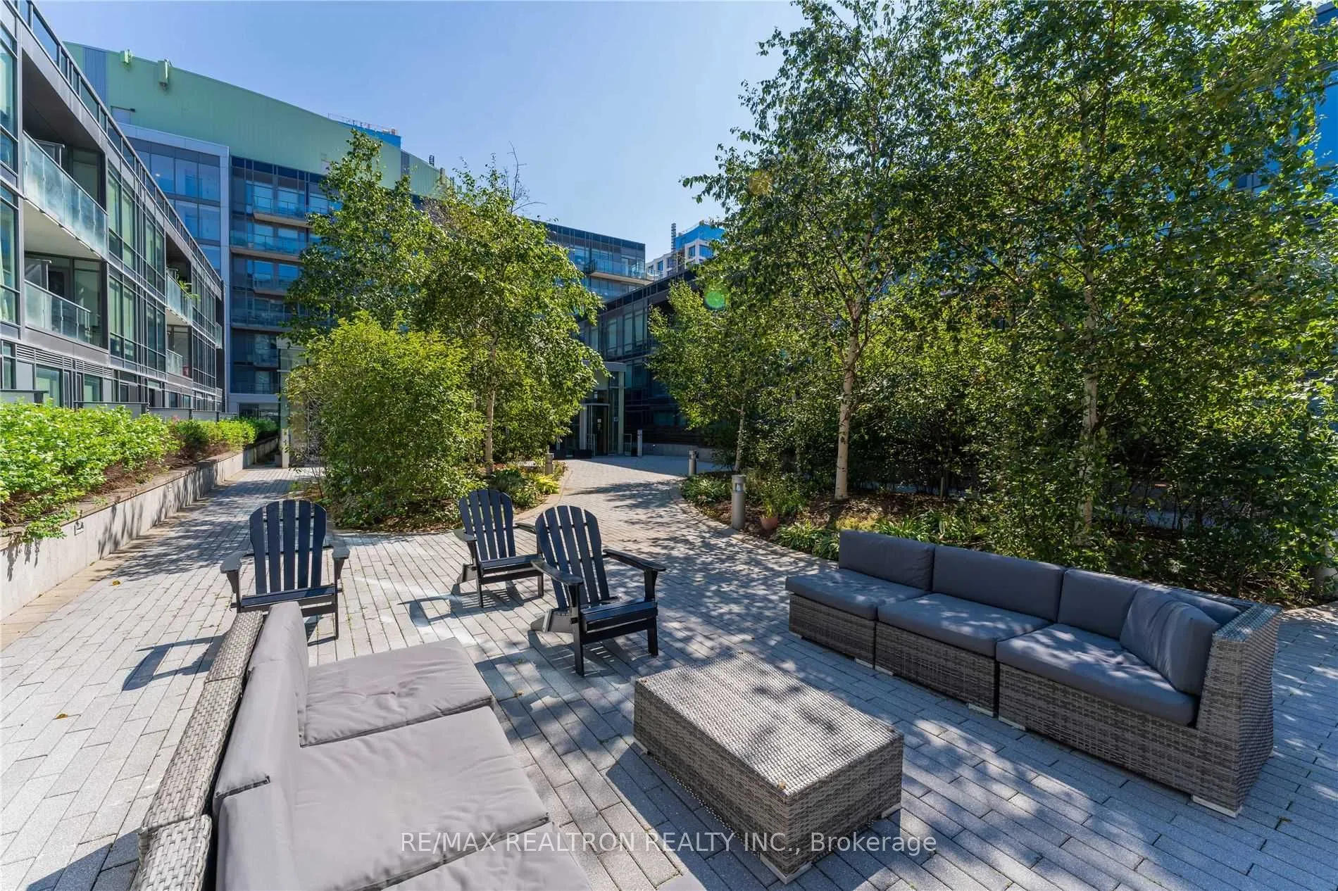 455 Front Street E #N1008