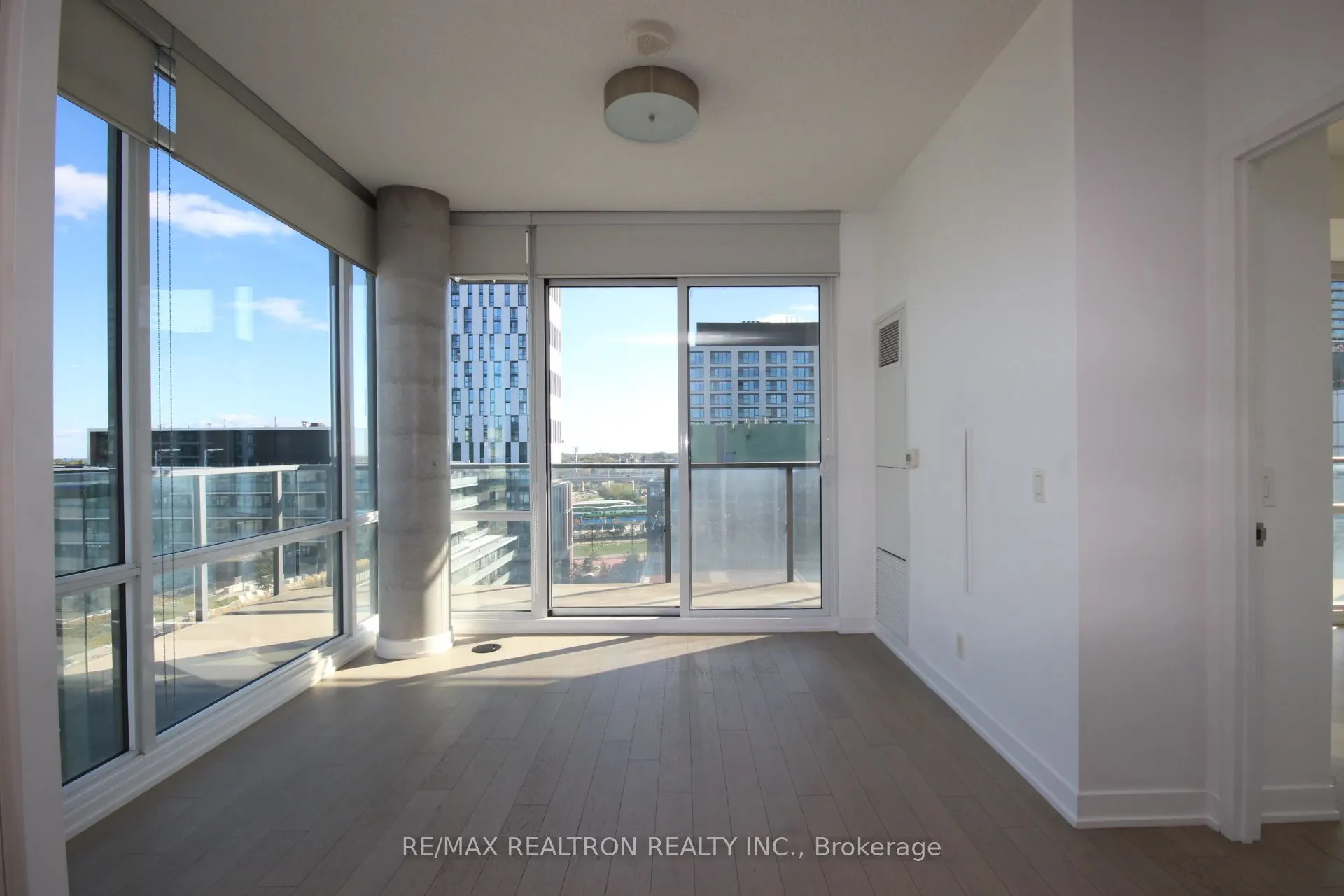 455 Front Street E #N1008