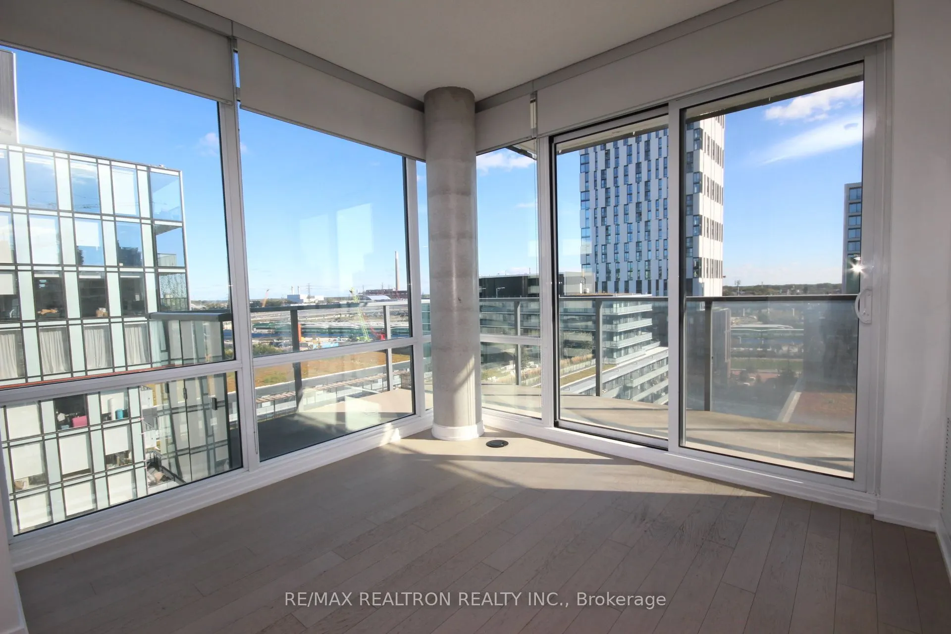 455 Front Street E #N1008