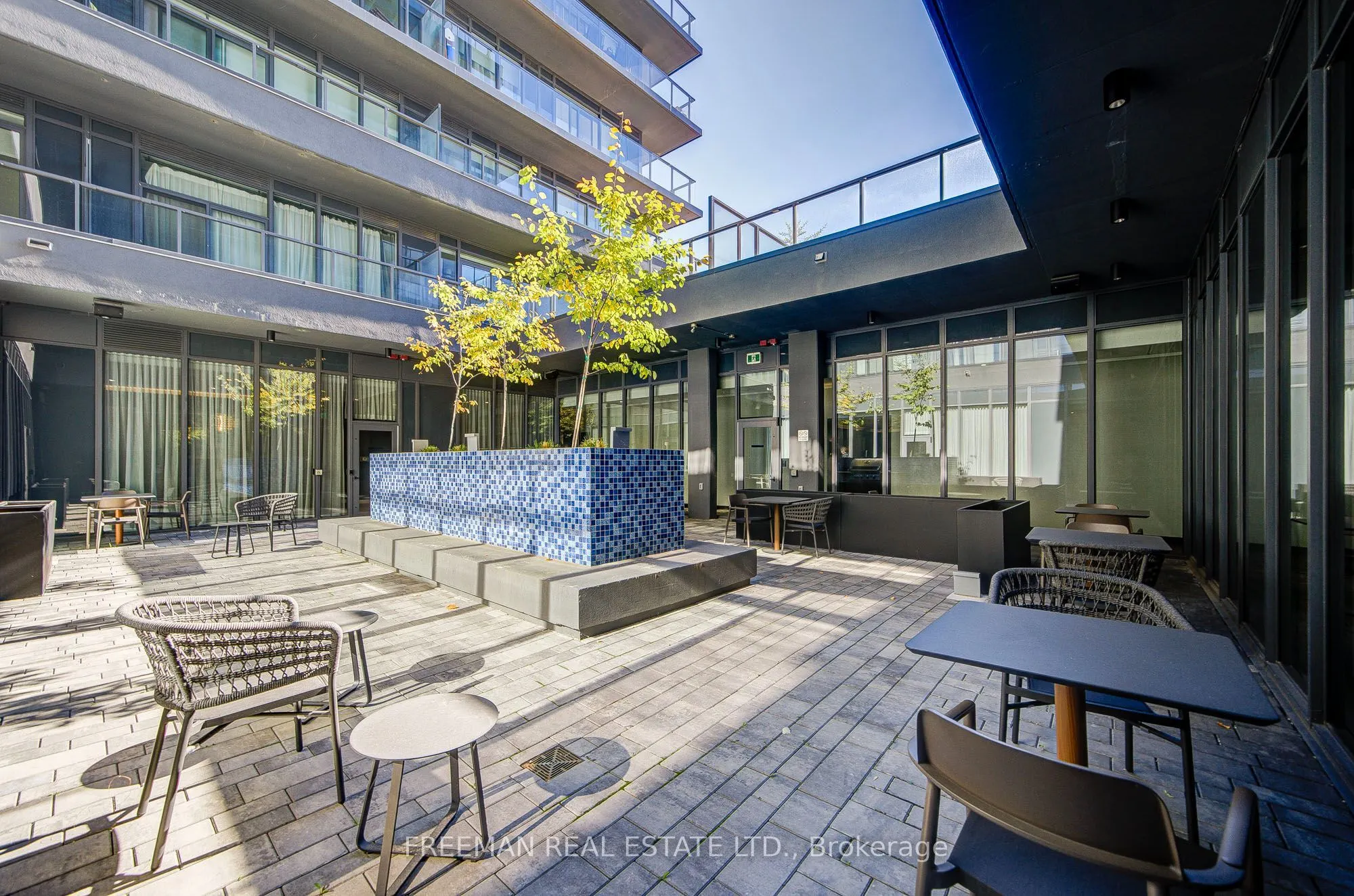 500 Dupont Street #PH01