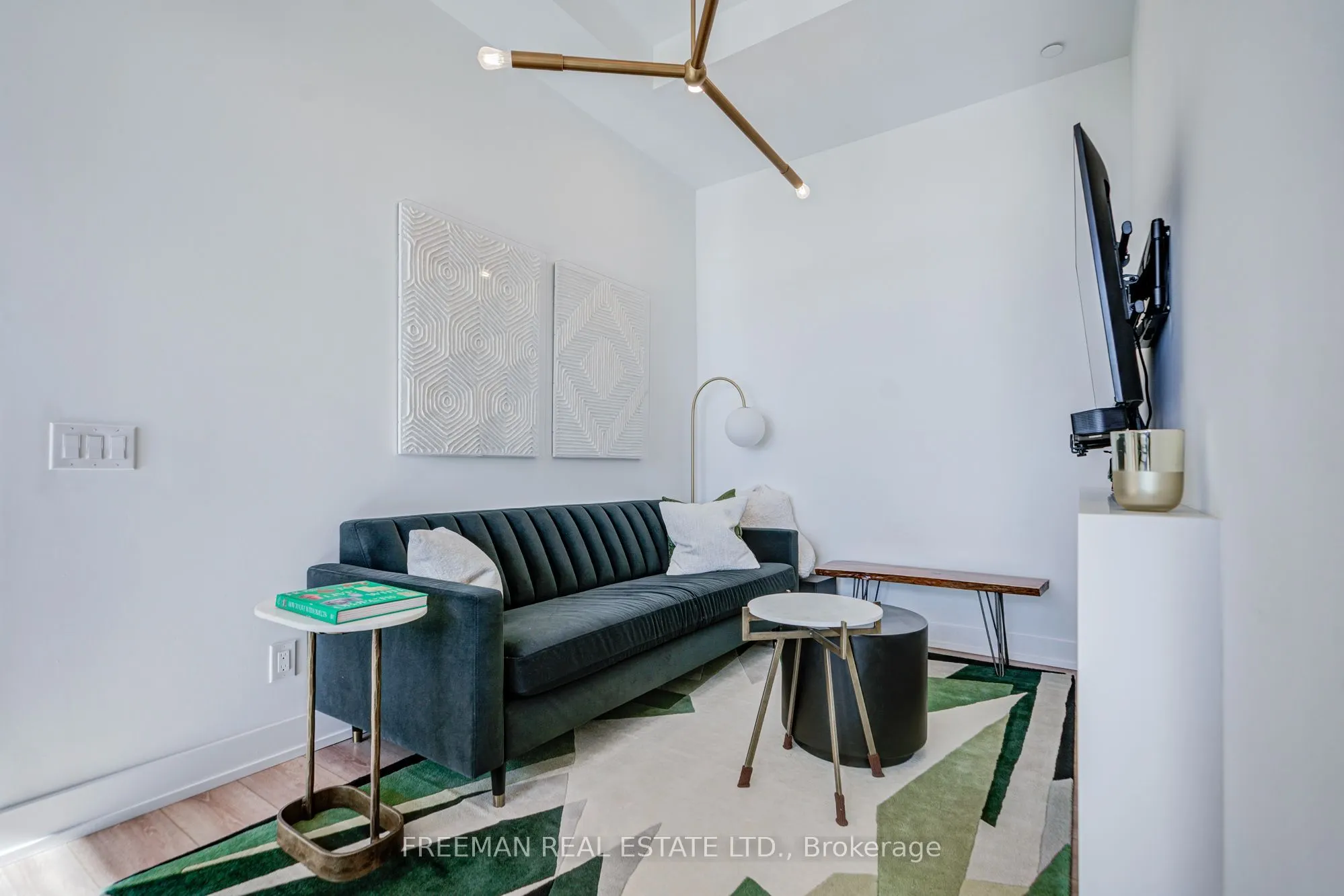 500 Dupont Street #PH01