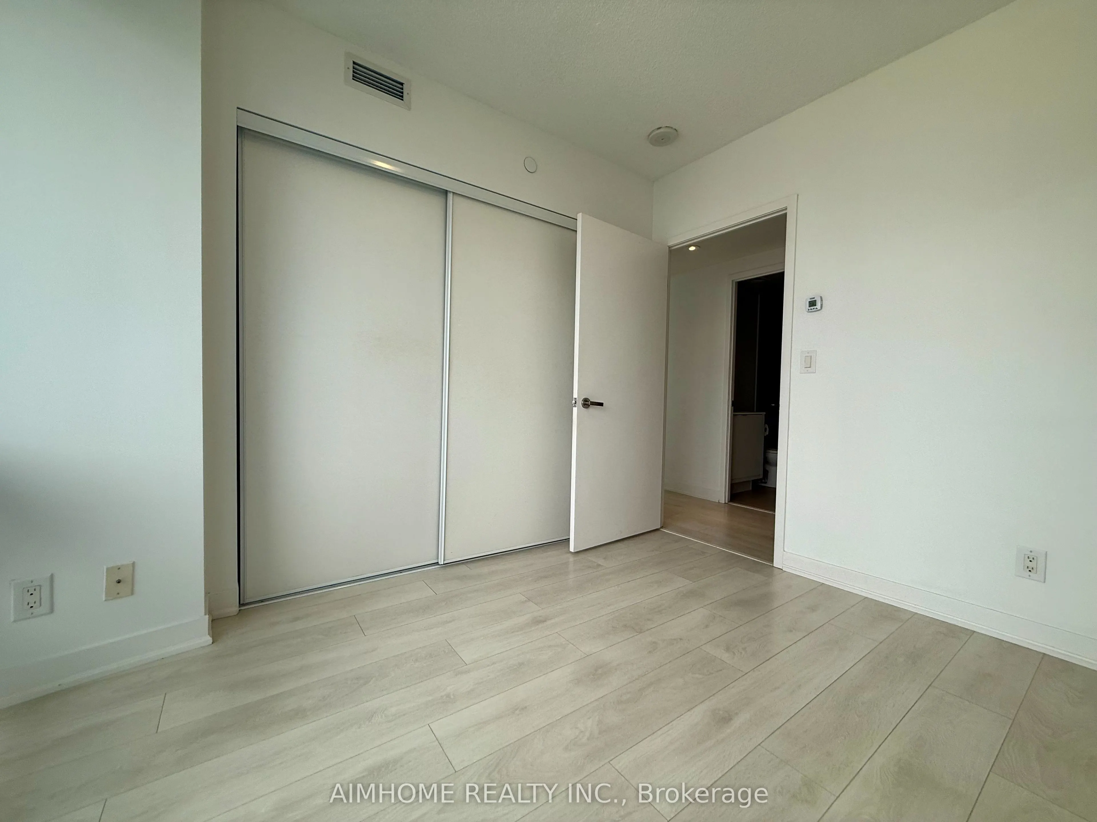 88 Harbour Street #5304