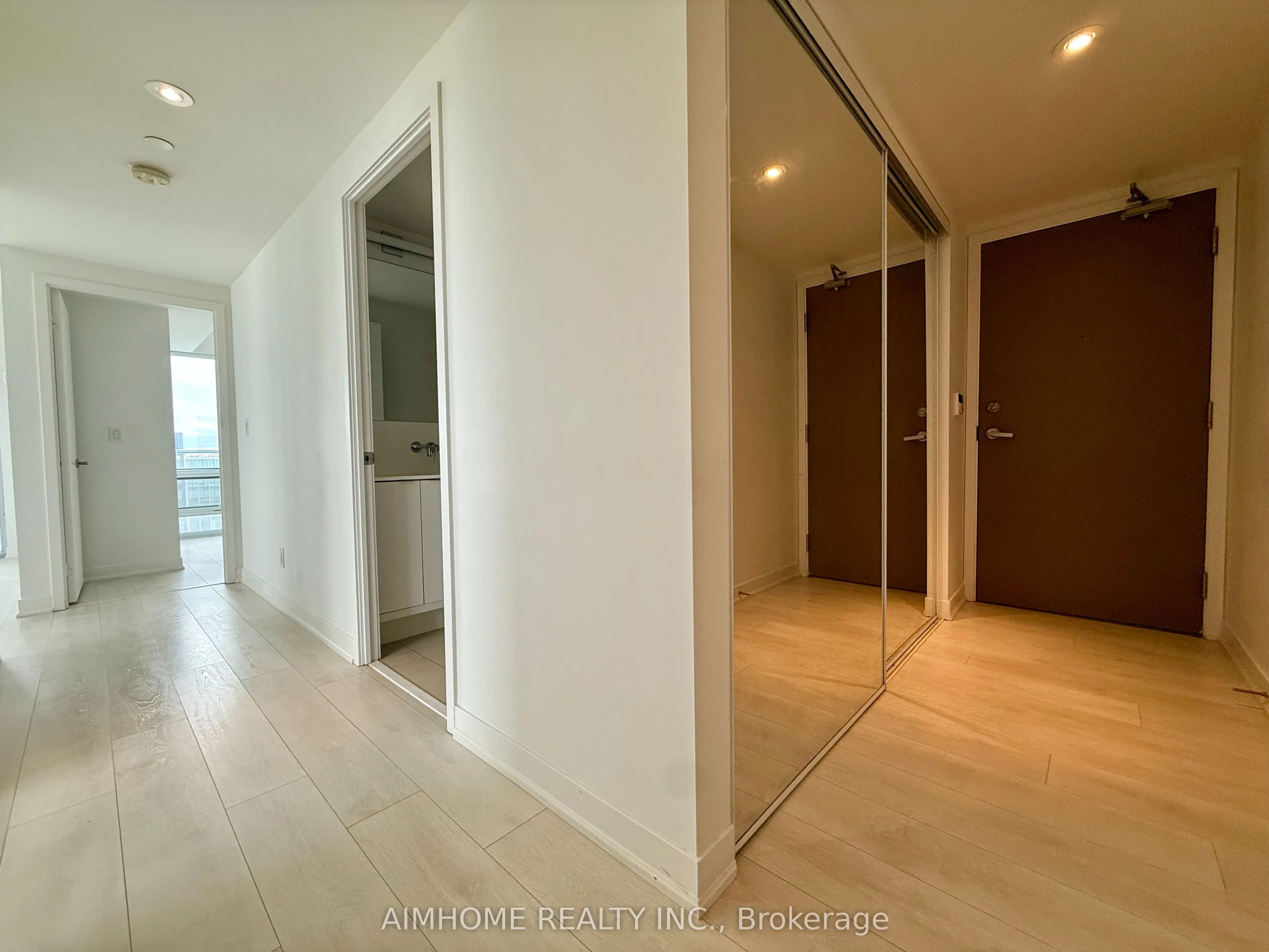88 Harbour Street #5304