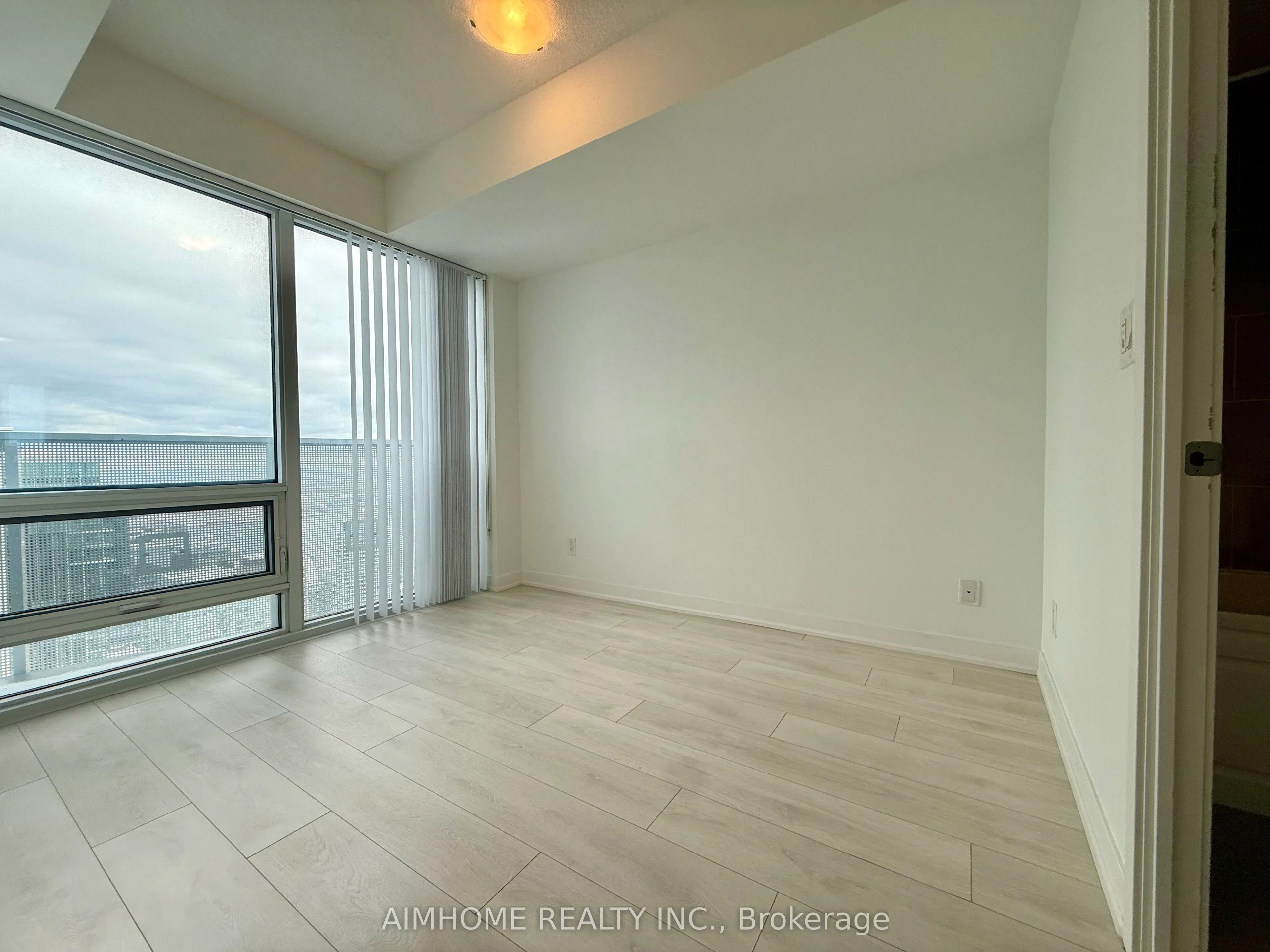 88 Harbour Street #5304
