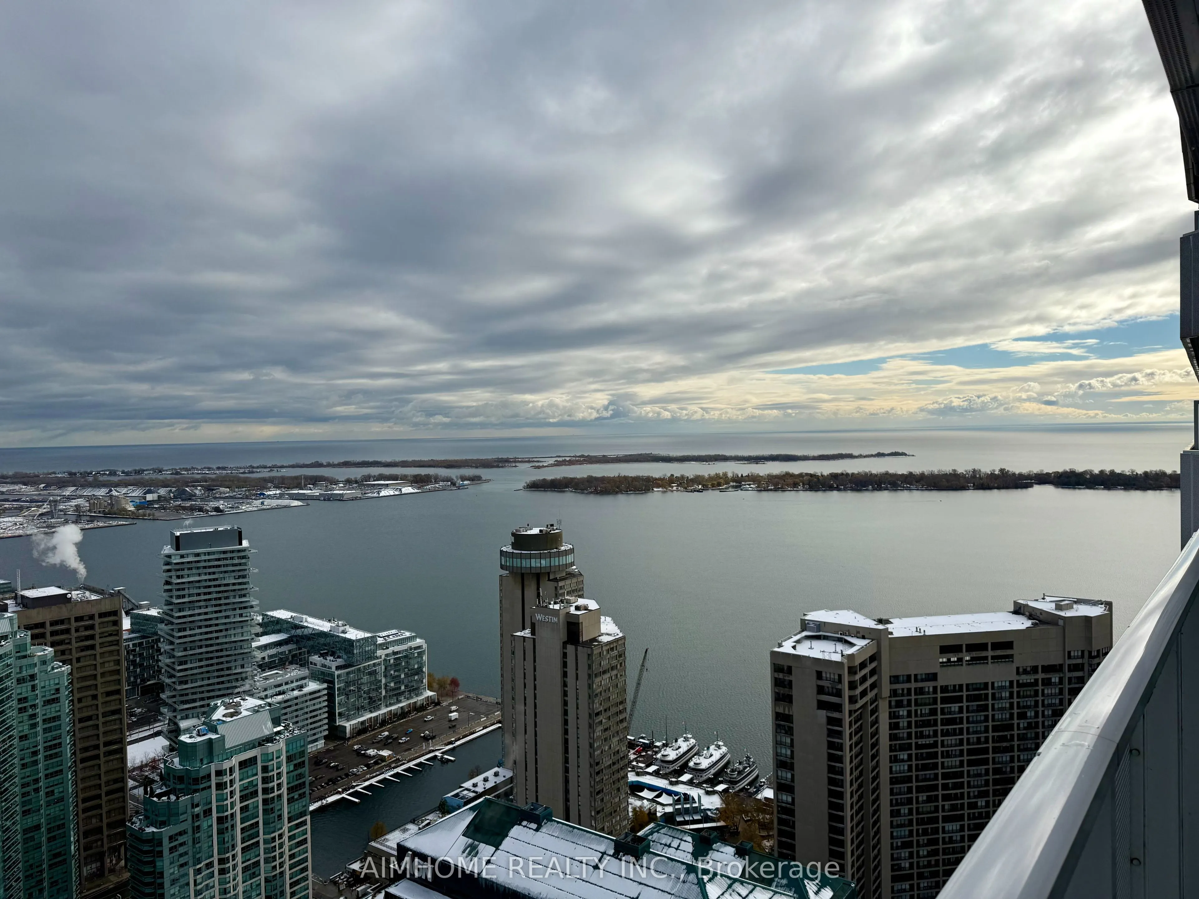 88 Harbour Street #5304