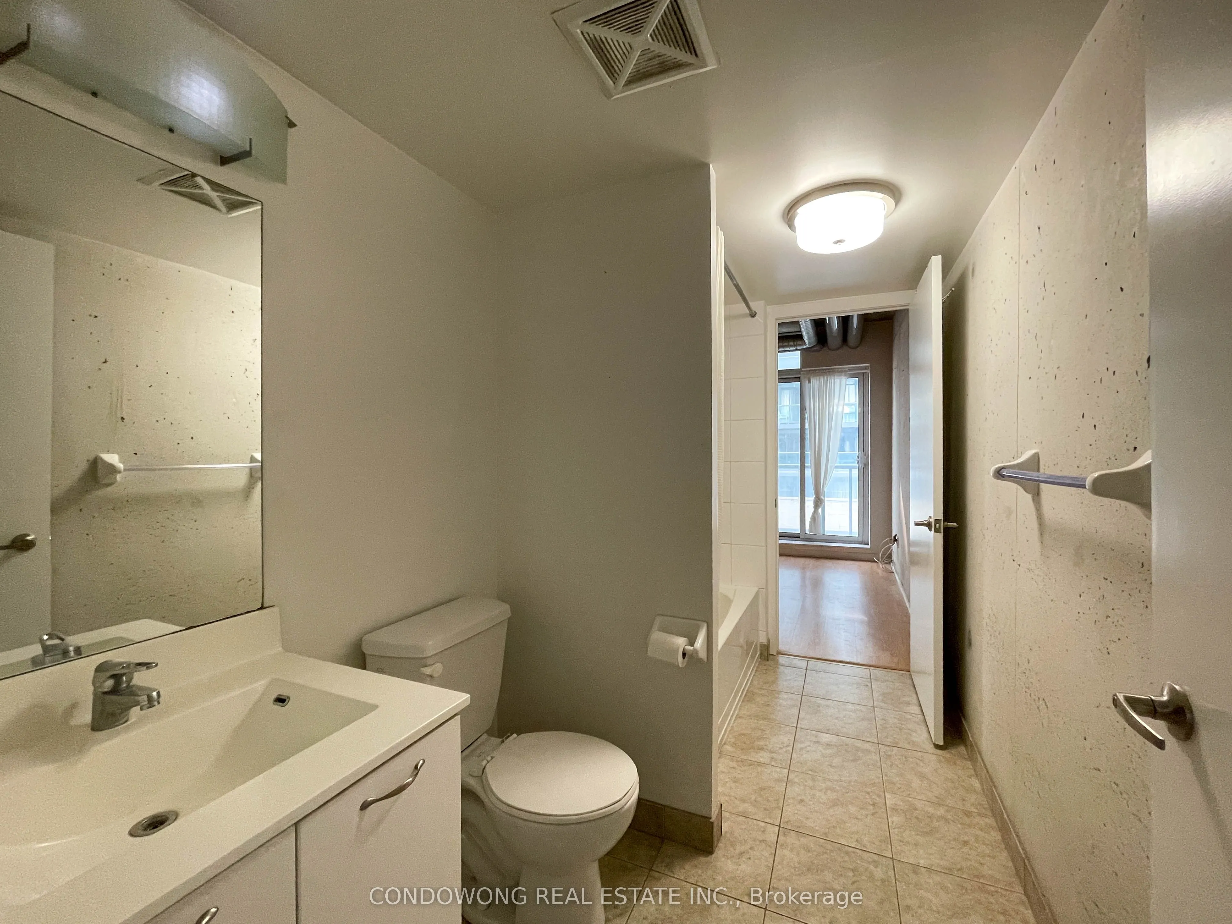 150 Sudbury Street #906