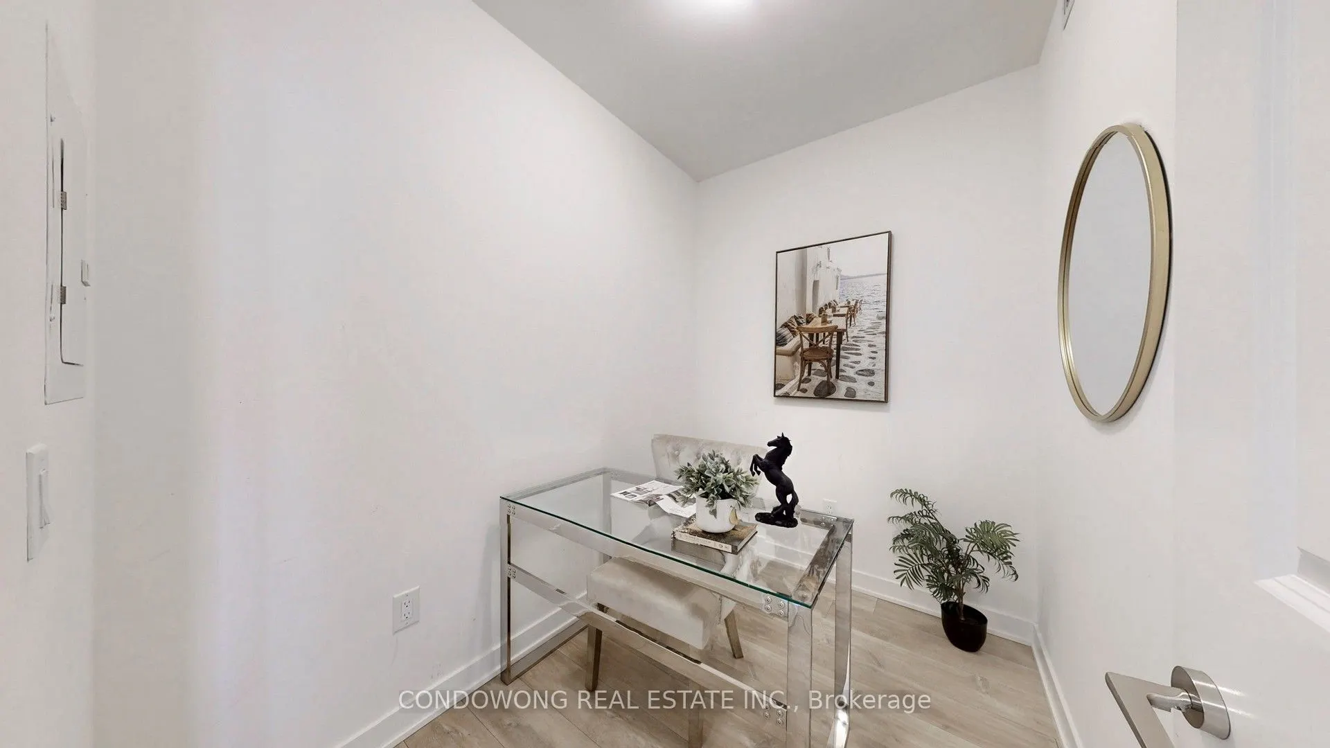 100 Dalhousie Street #202