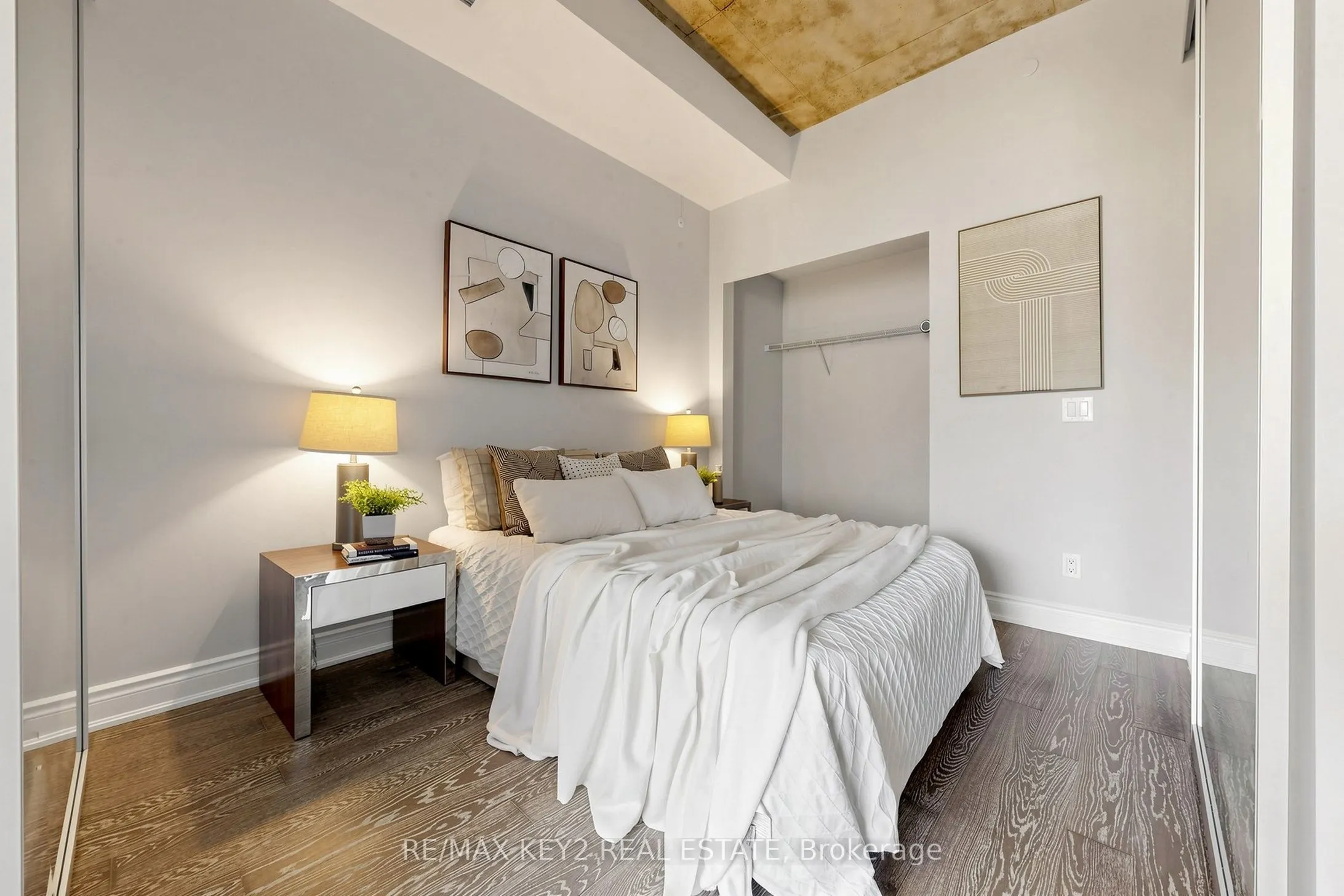 608 Richmond Street W #615
